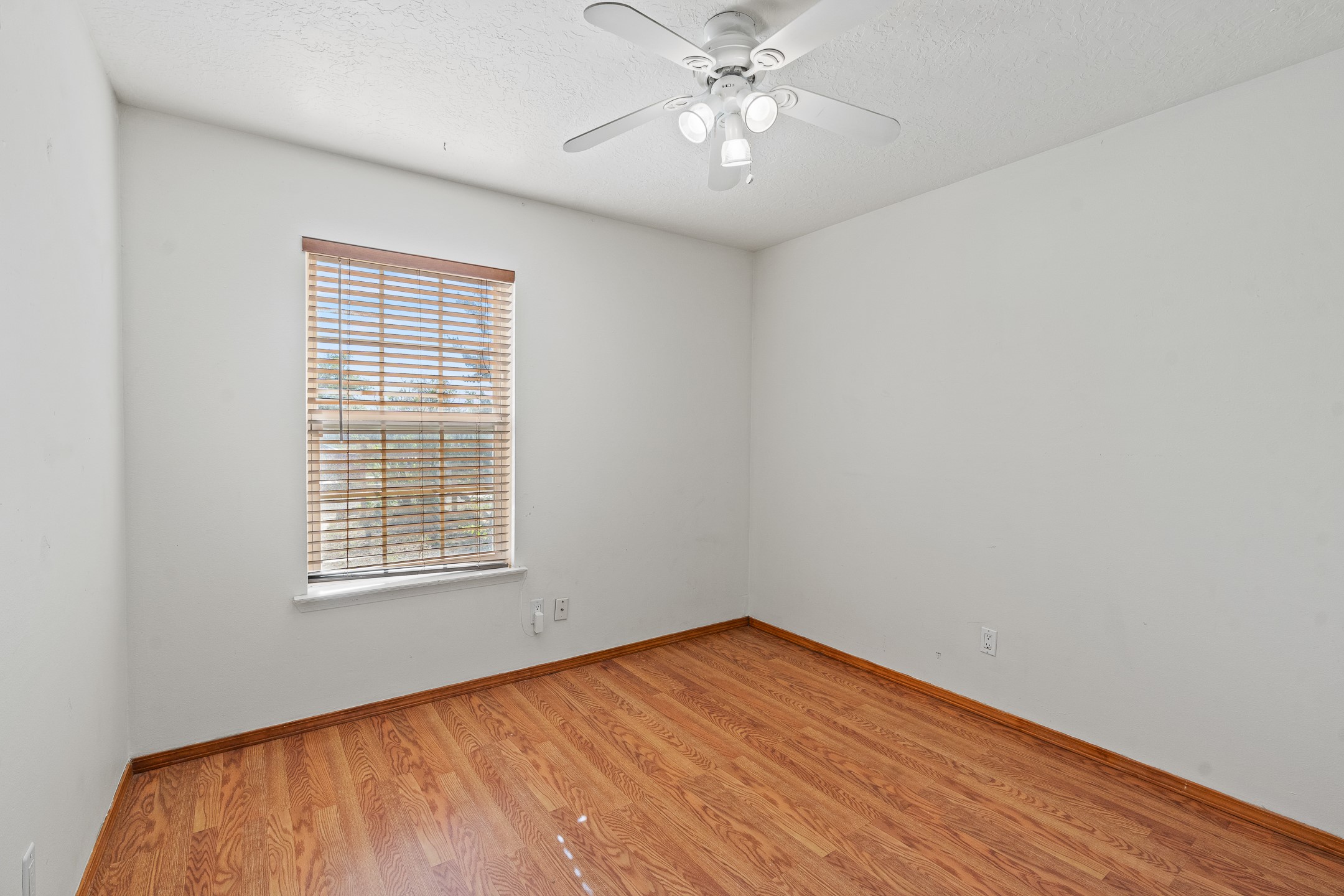 1024 CAMINO VISTA AURORA