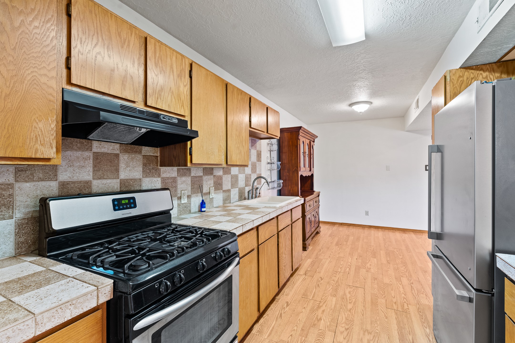 1024 CAMINO VISTA AURORA