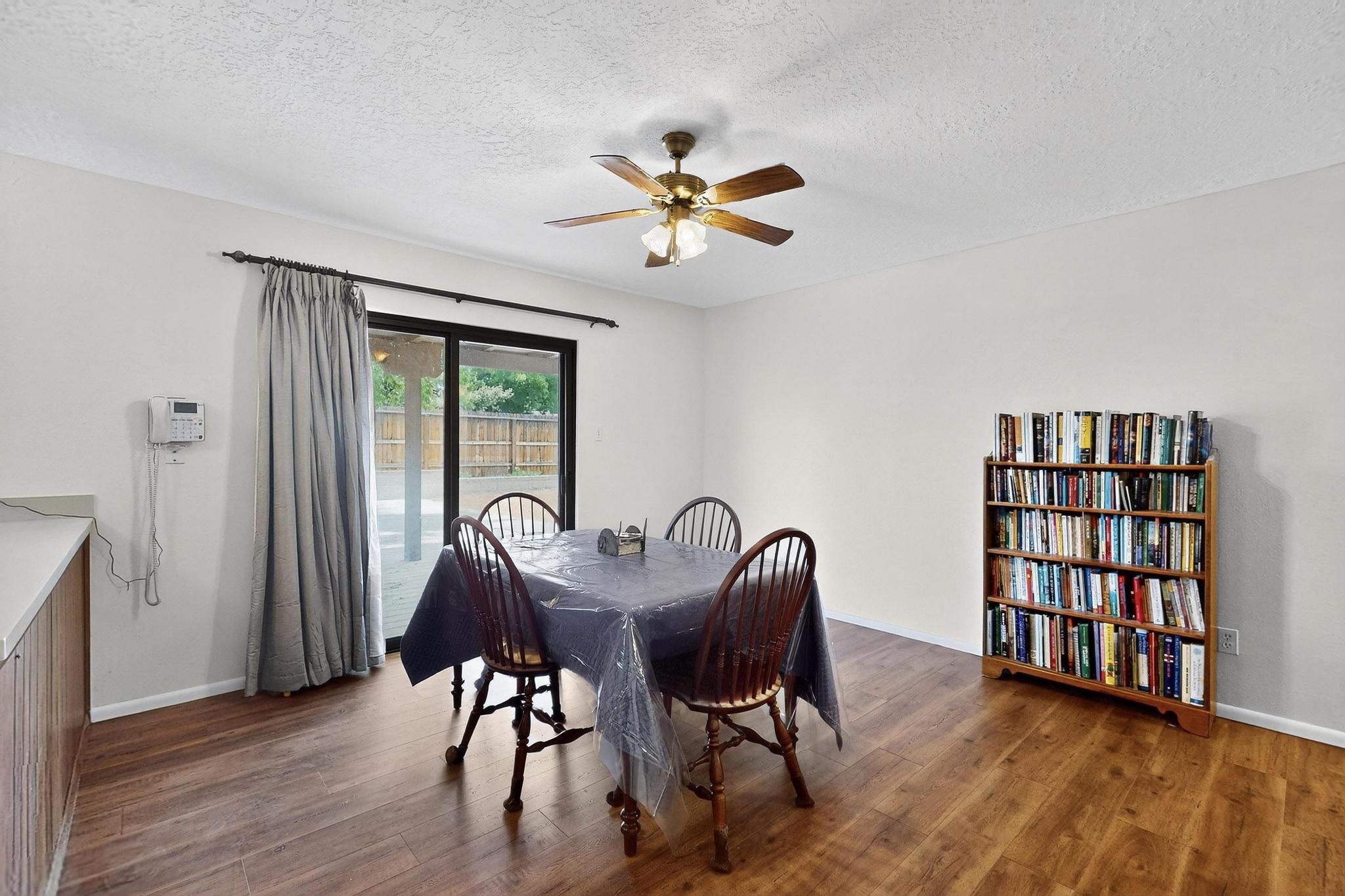 2454 Camino Capitan