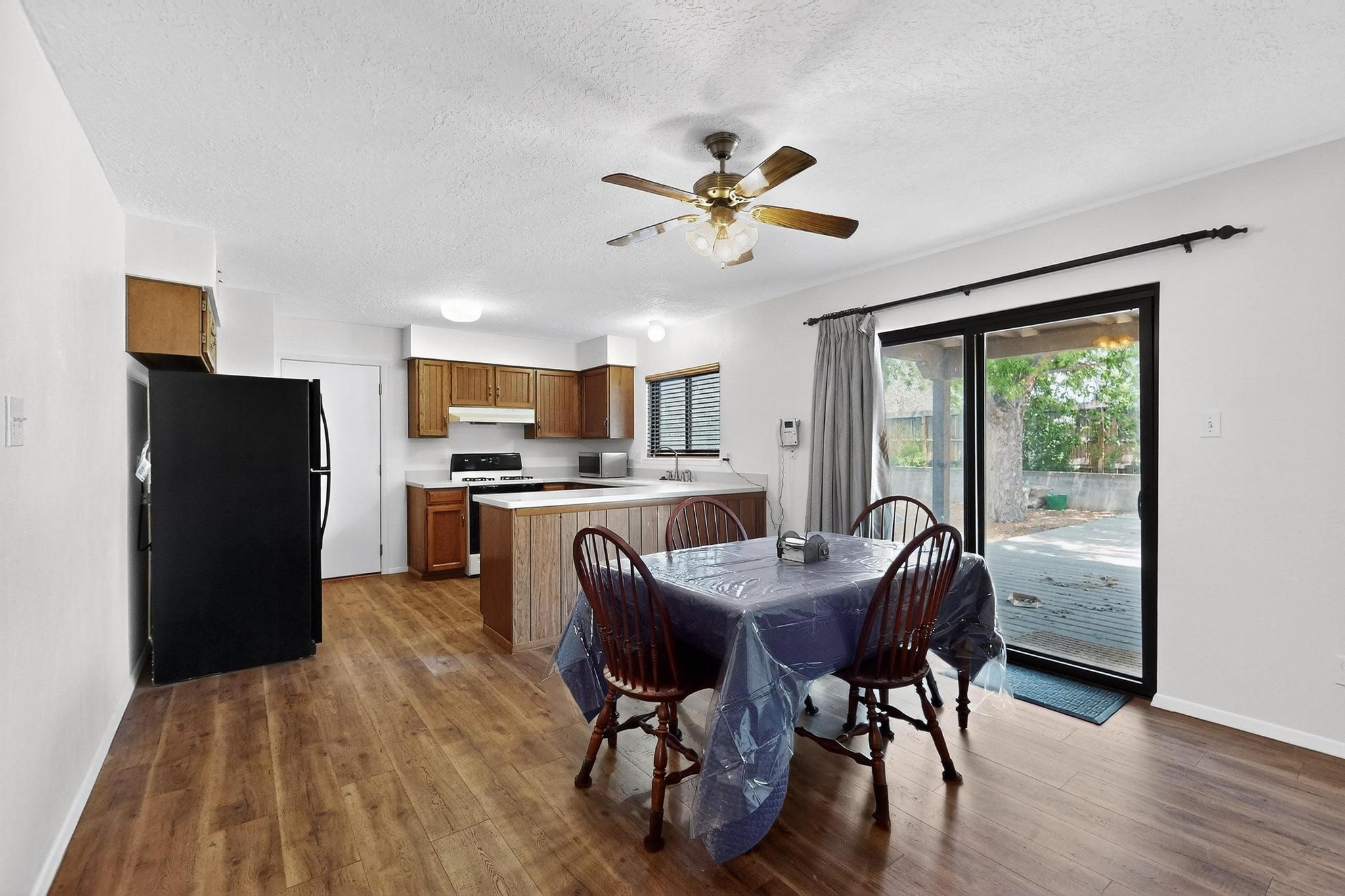 2454 Camino Capitan