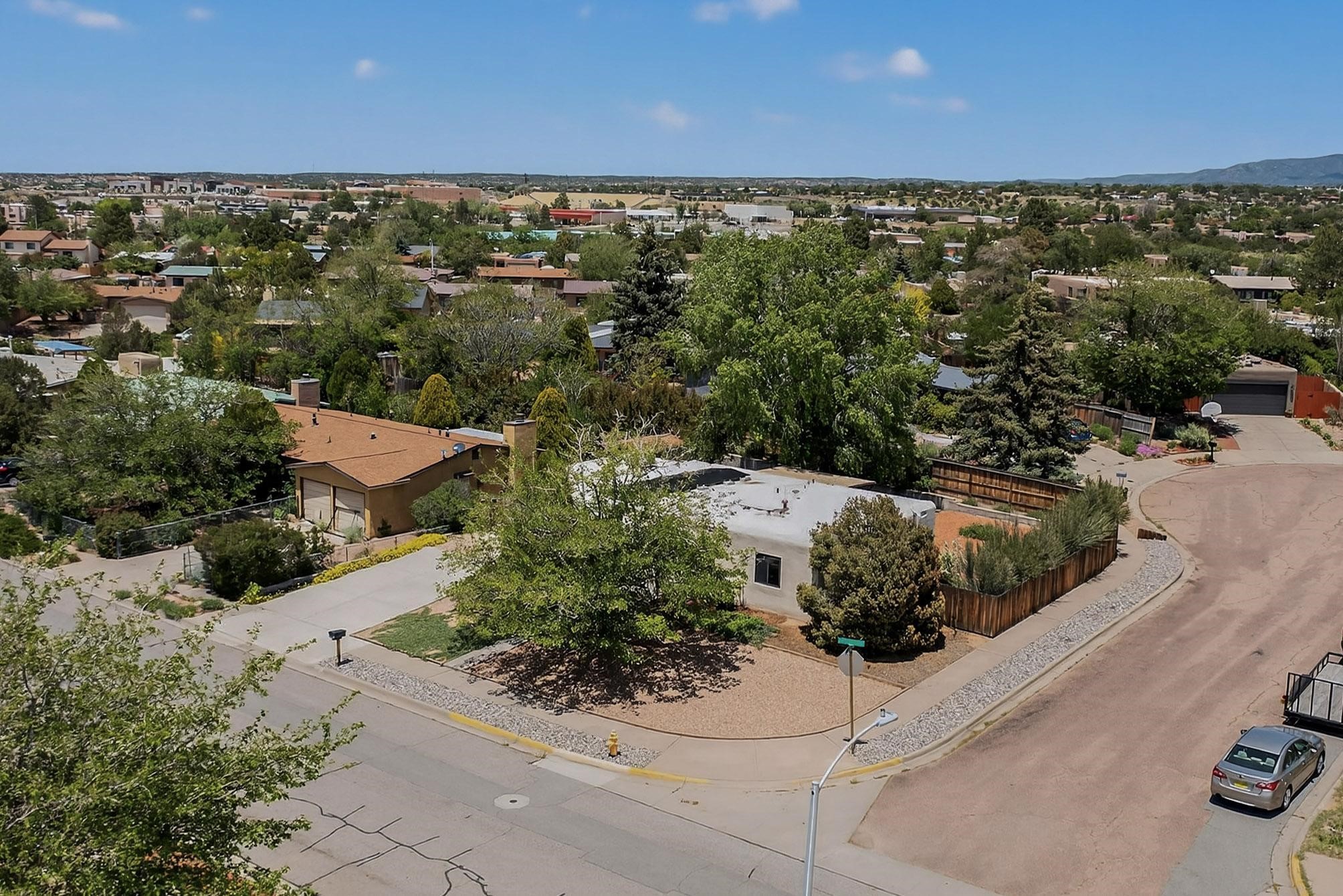 2454 Camino Capitan