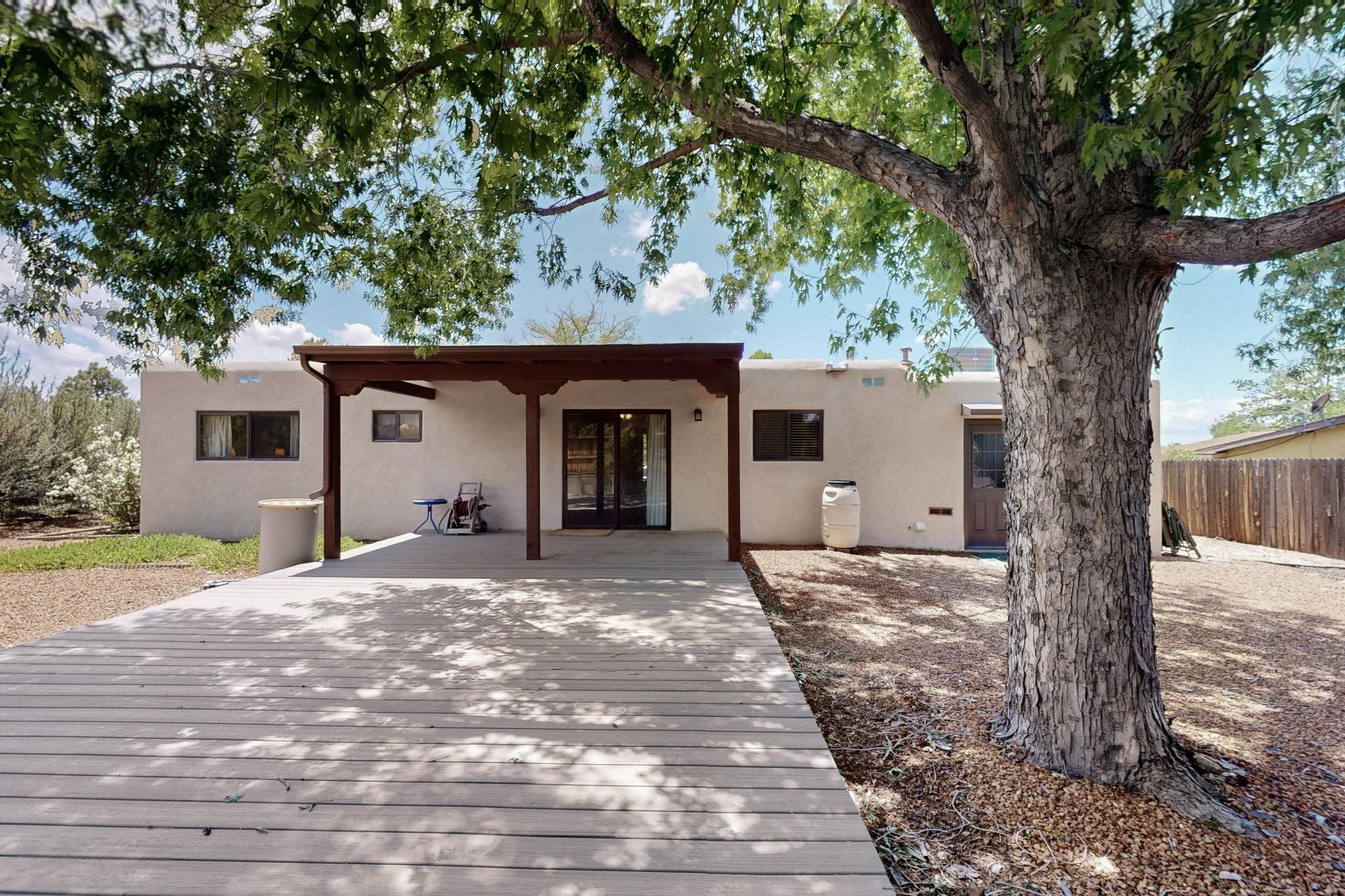 2454 Camino Capitan