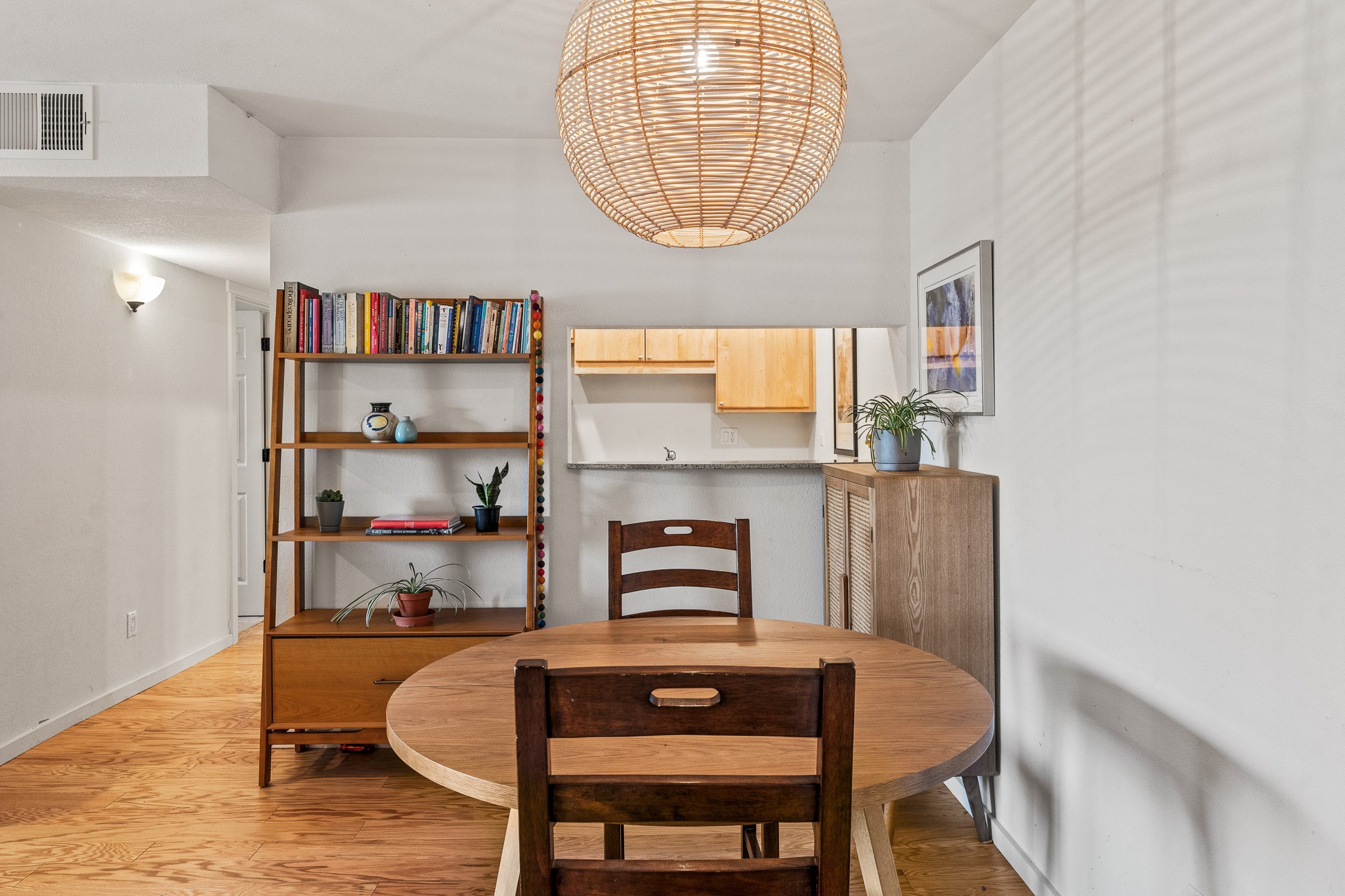 601 San Mateo 151