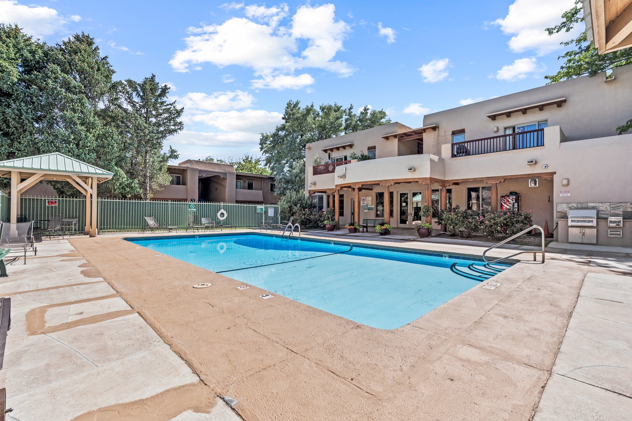 601 San Mateo 151