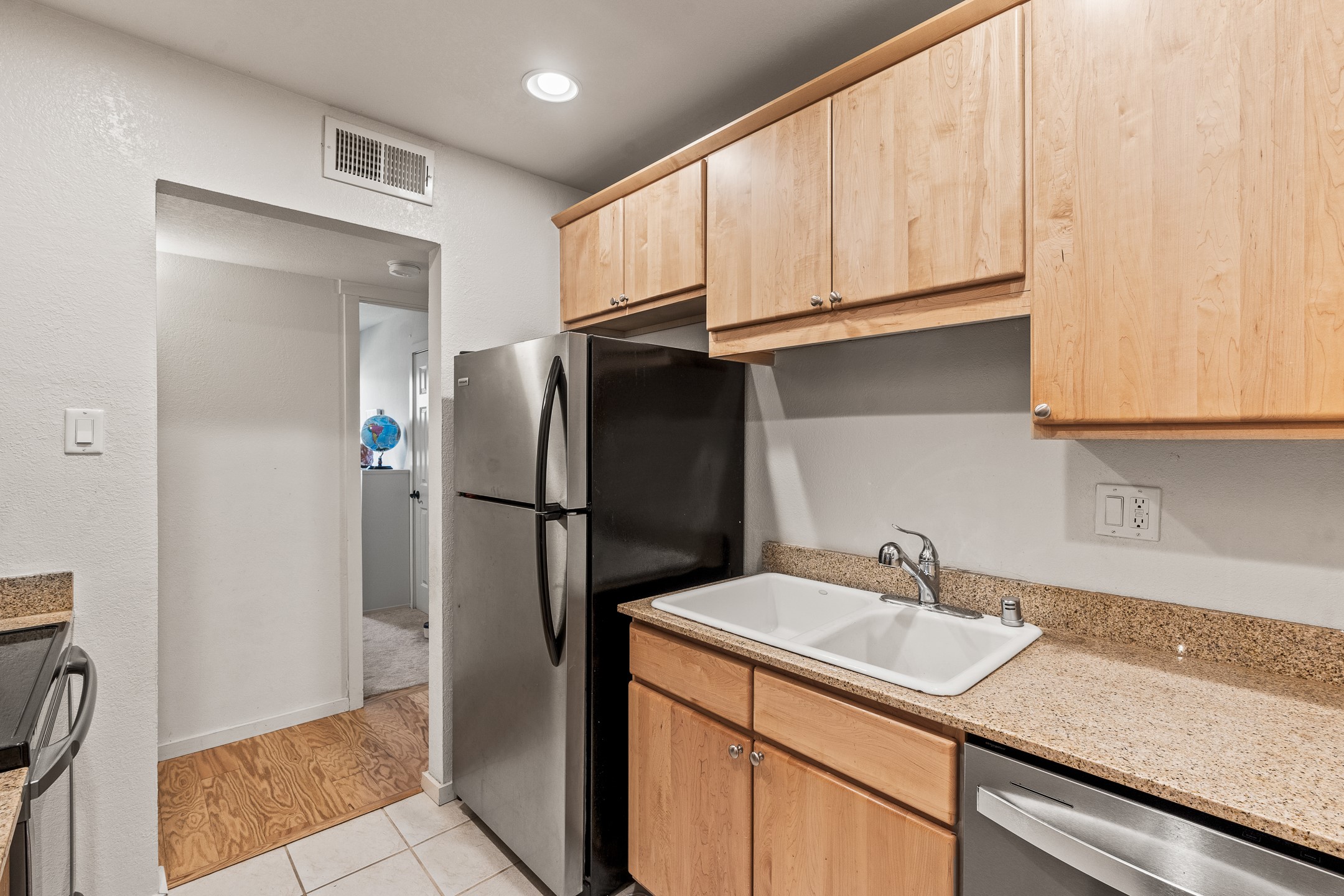 601 San Mateo 151