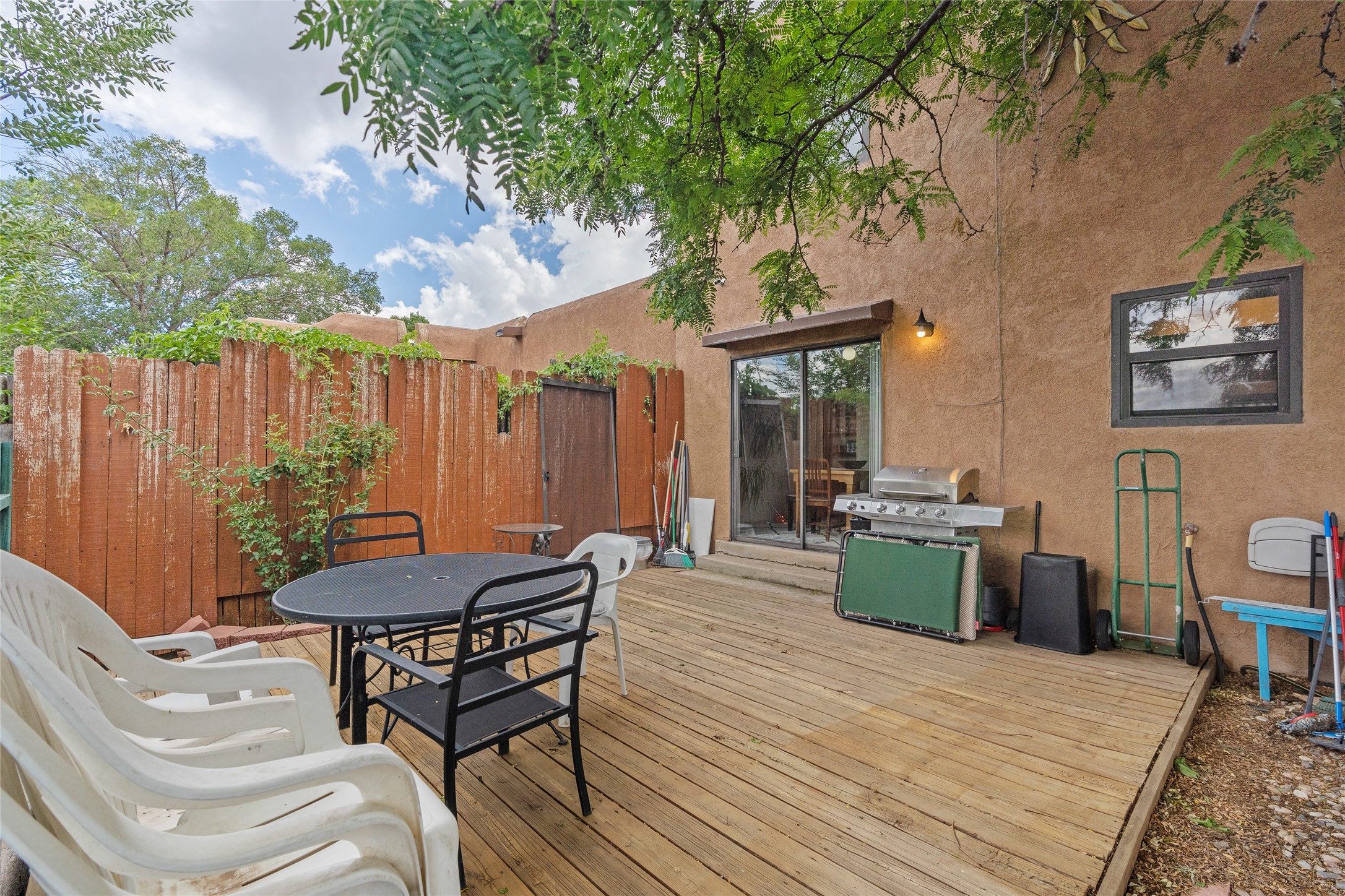 2711 Plazuela Serena