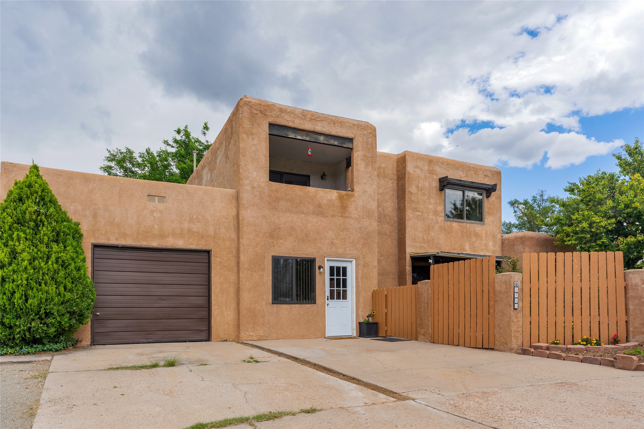 2711 Plazuela Serena