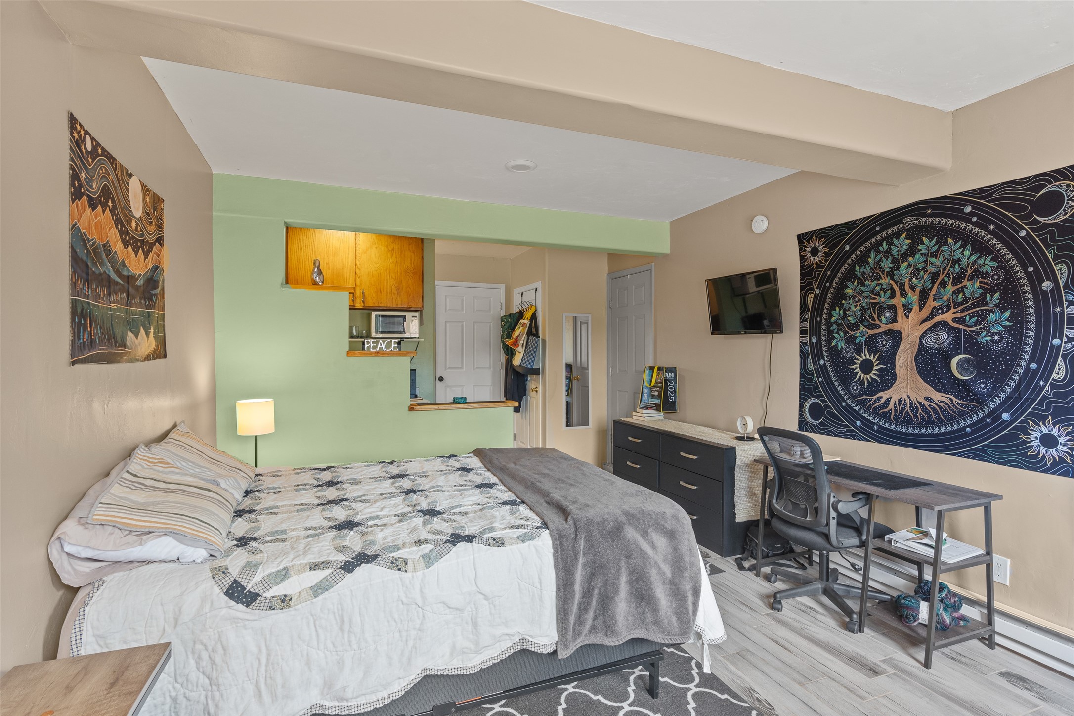 2711 Plazuela Serena