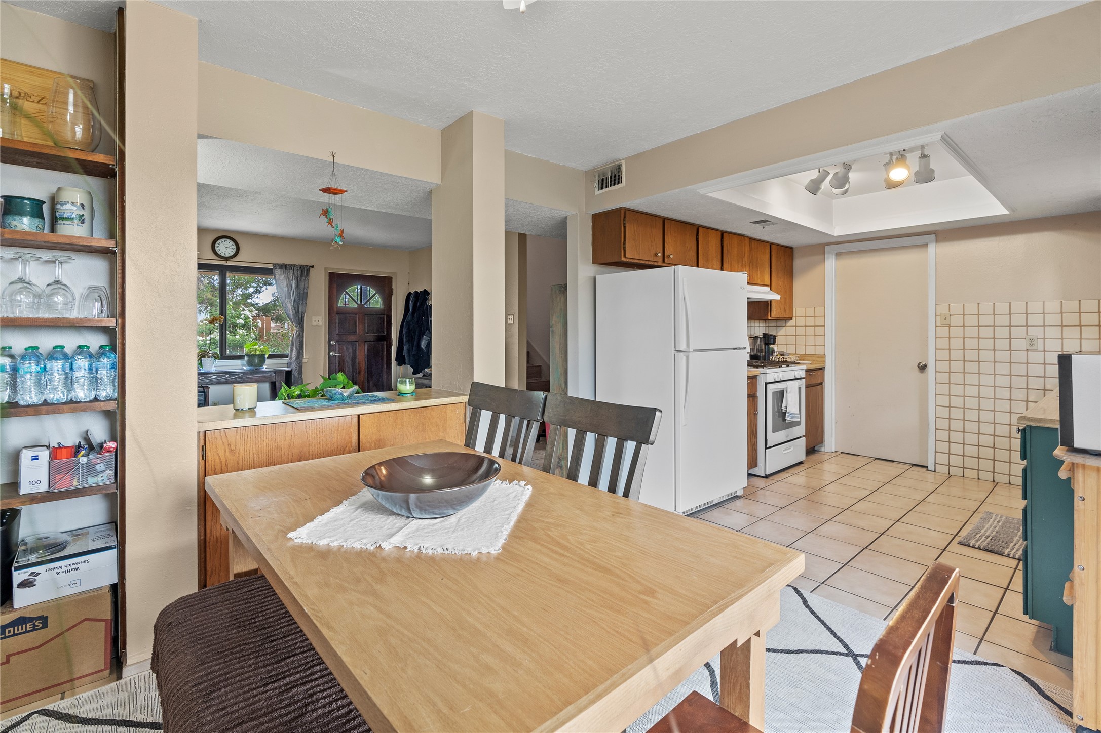 2711 Plazuela Serena