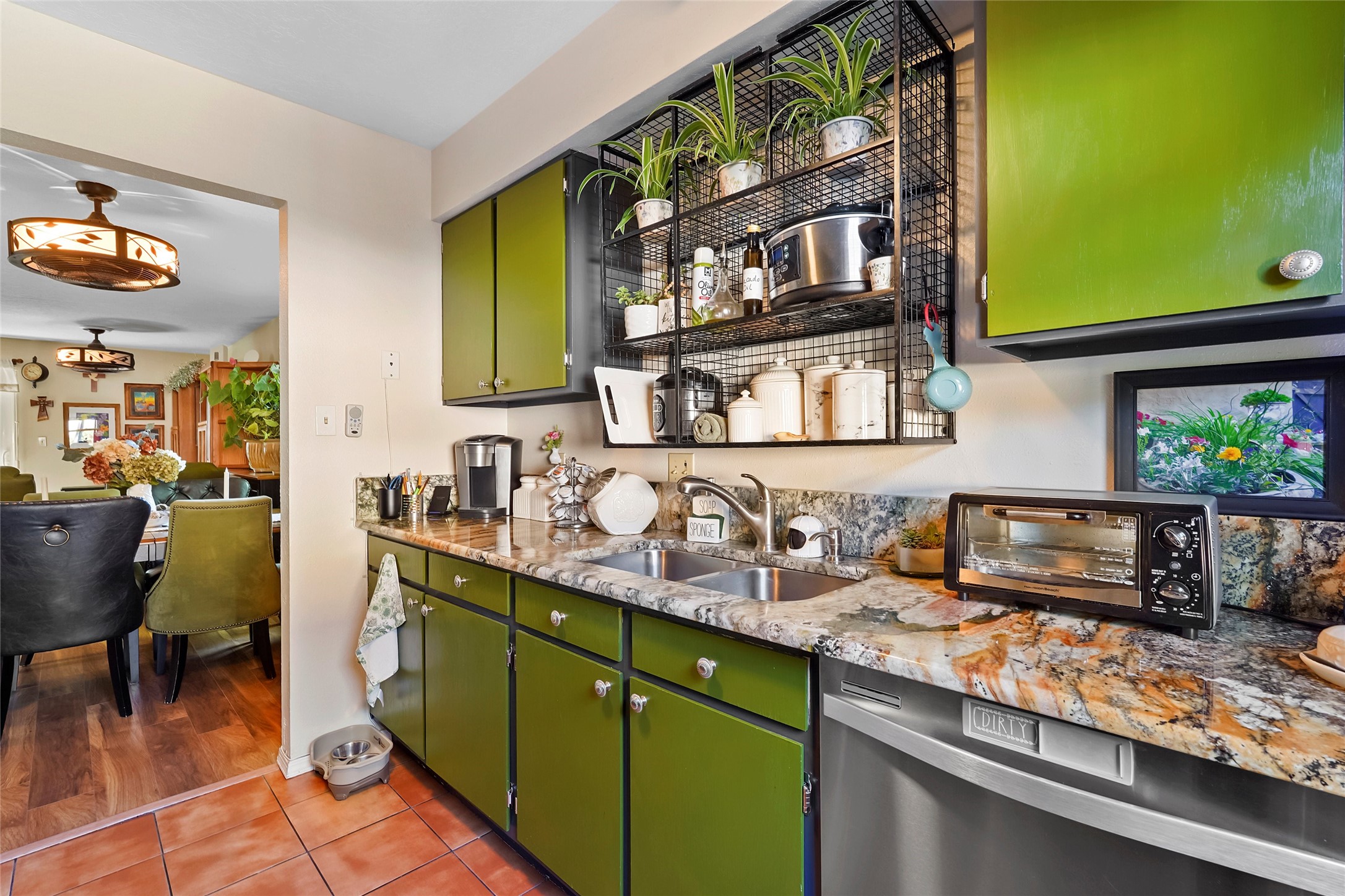 1300 Iris Street 101