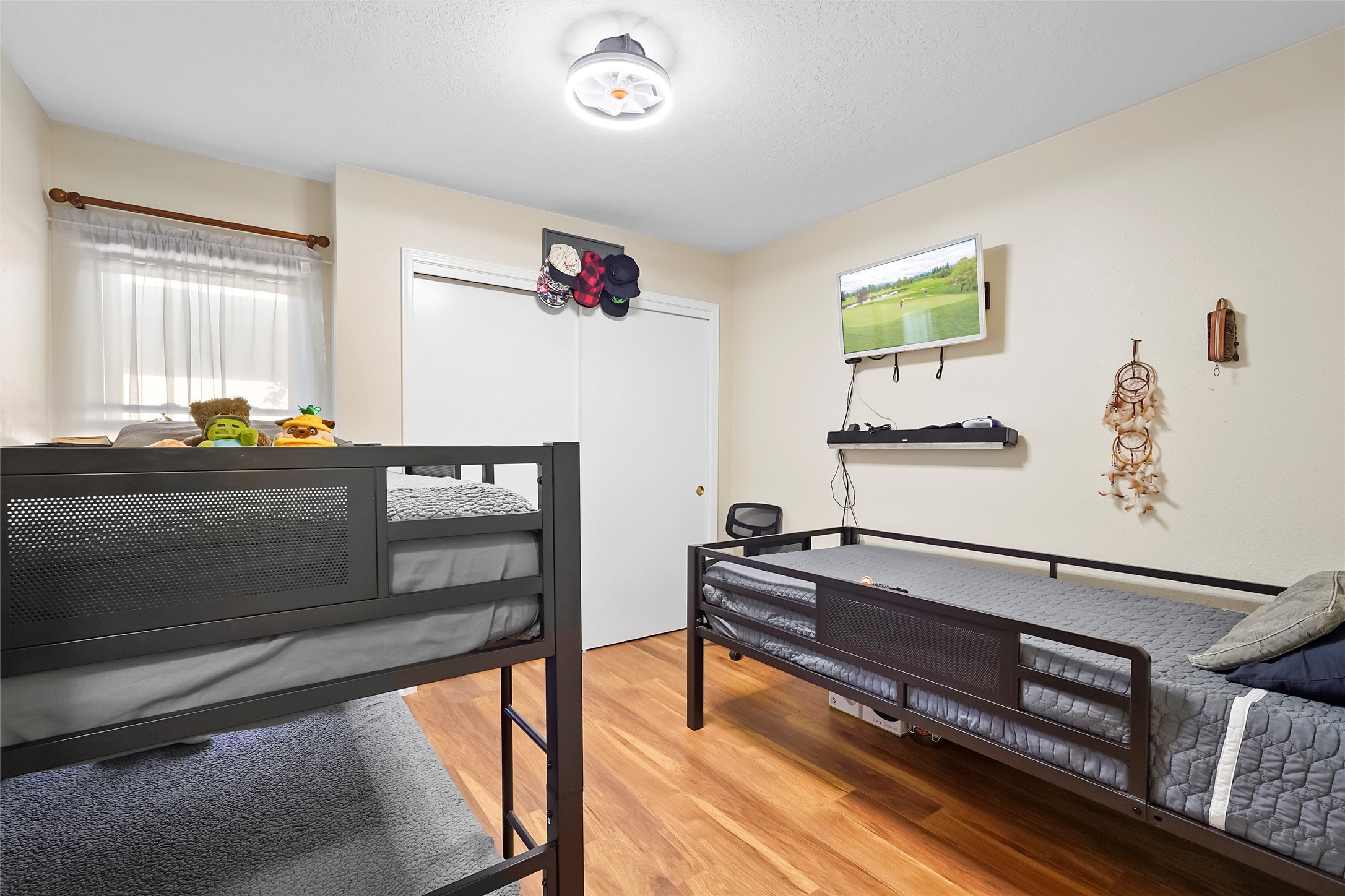 1300 Iris Street 101