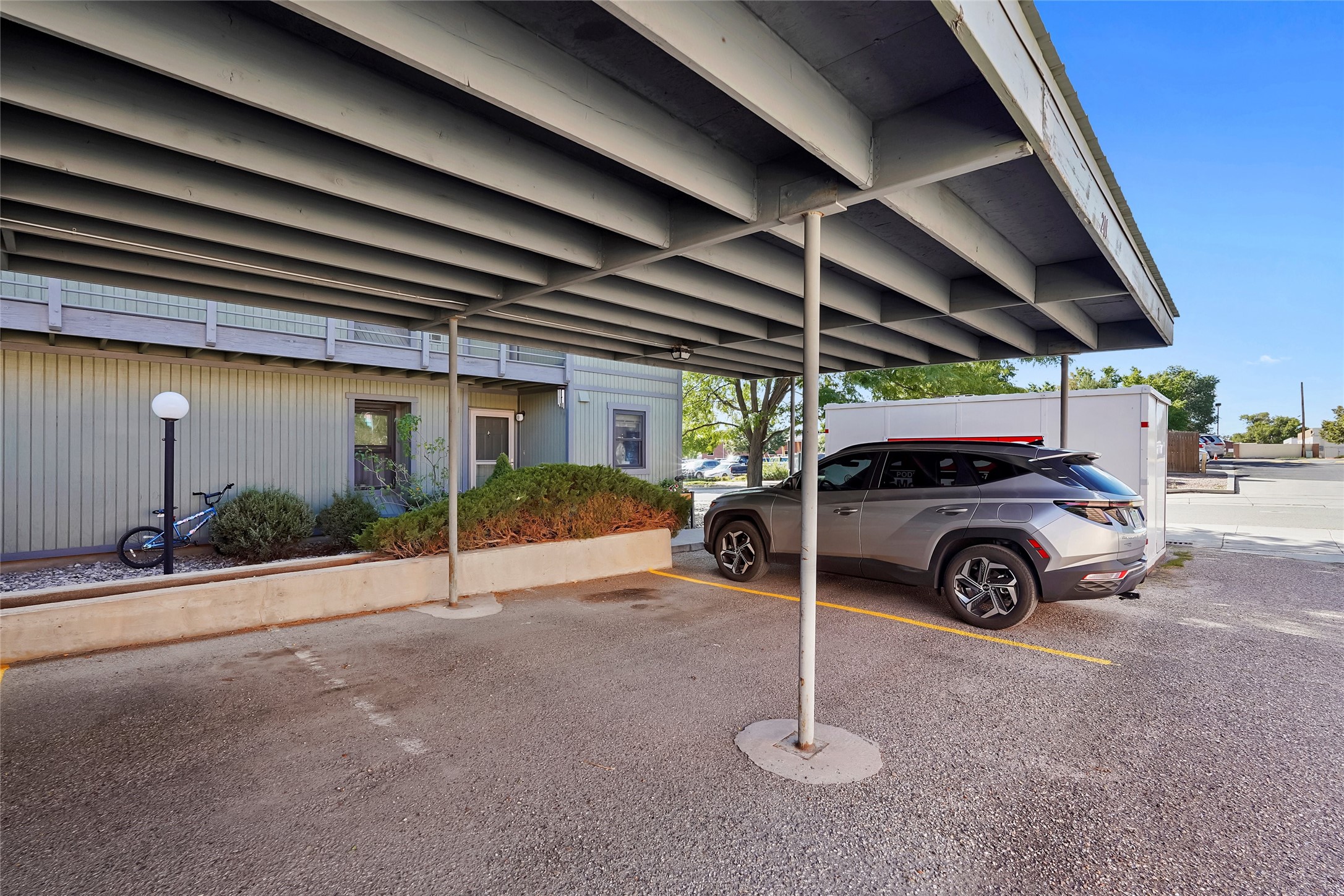1300 Iris Street 101