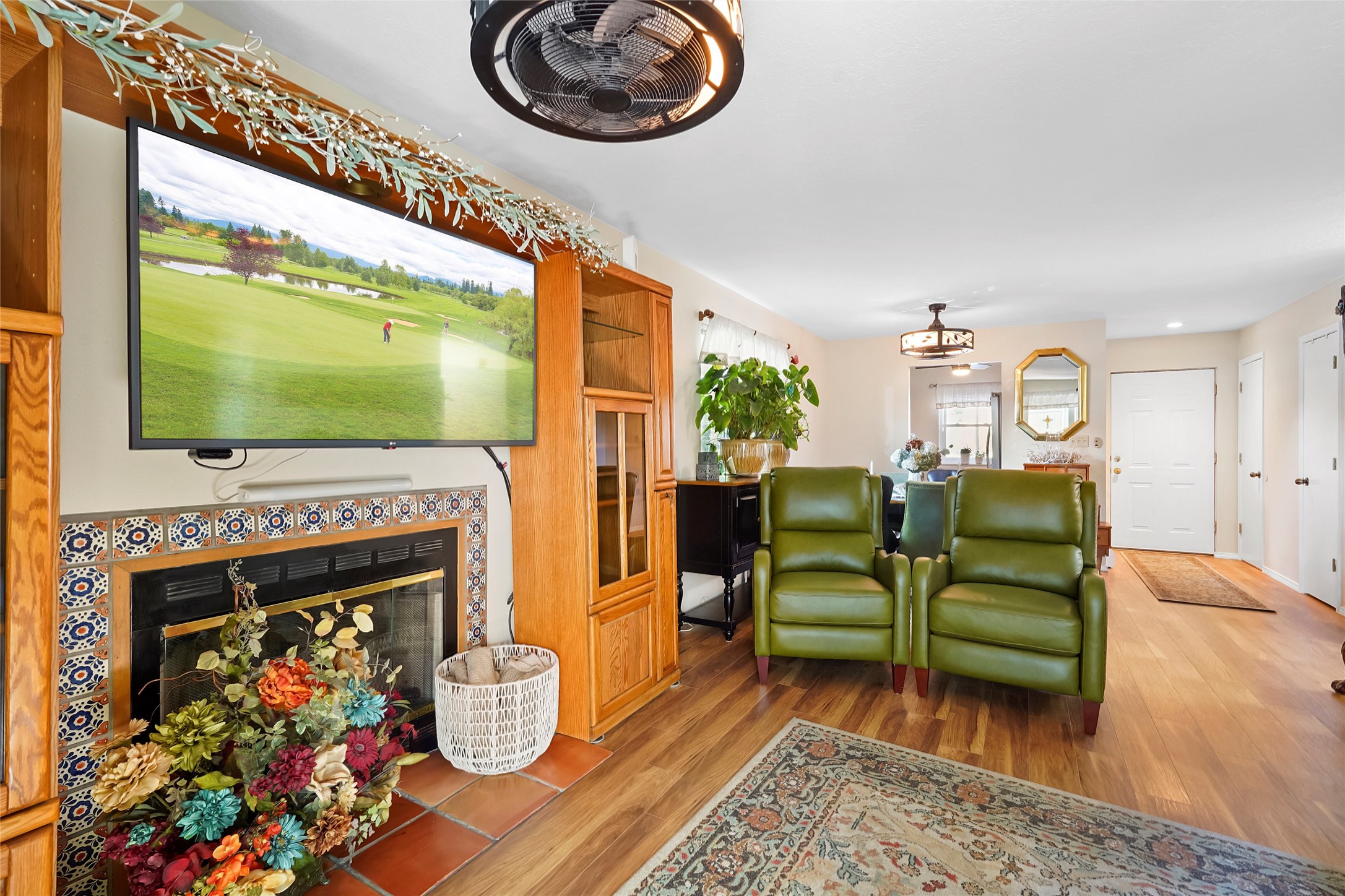 1300 Iris Street 101