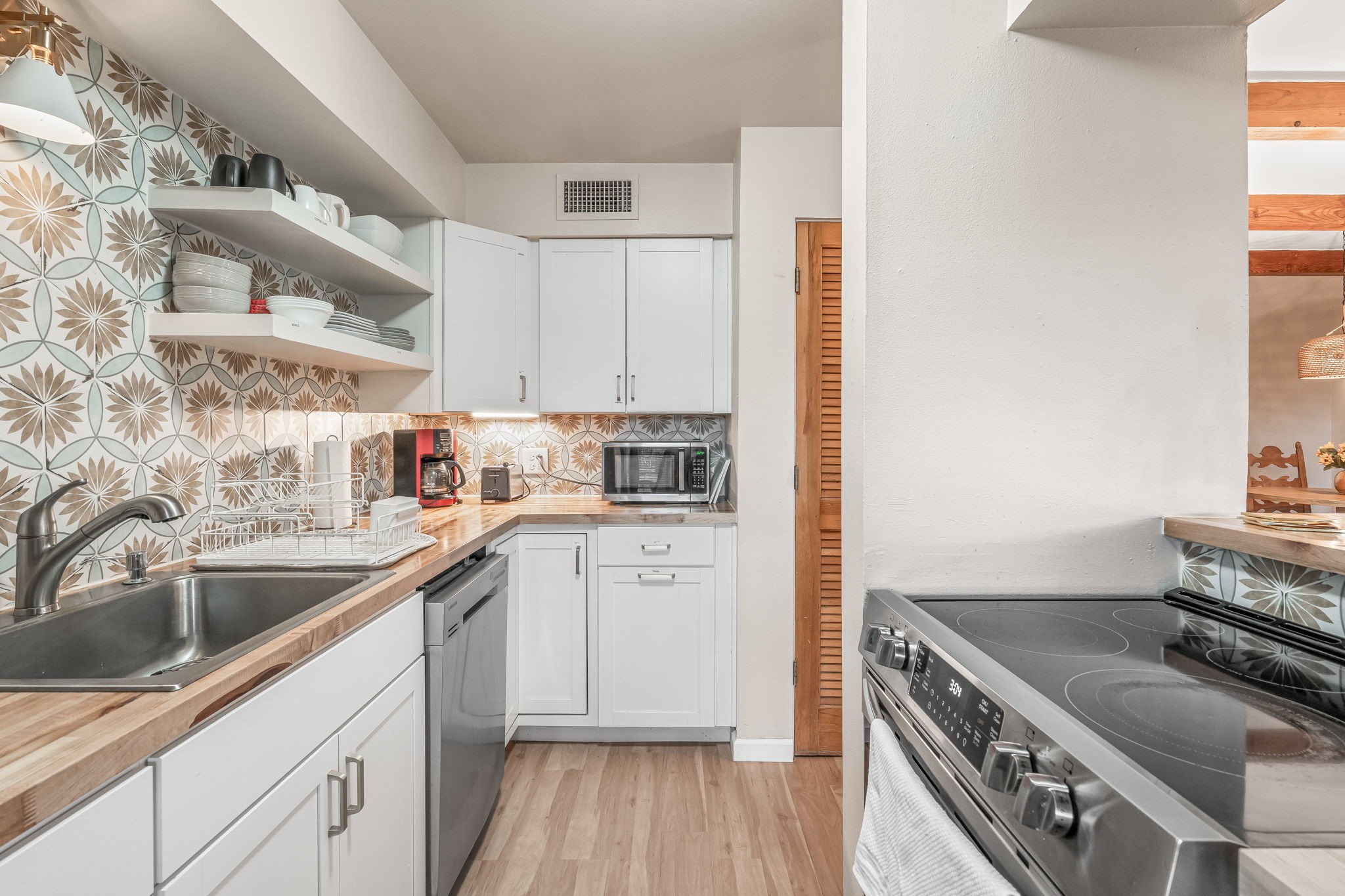 442 Greg Avenue C- 103 Avenue C-2