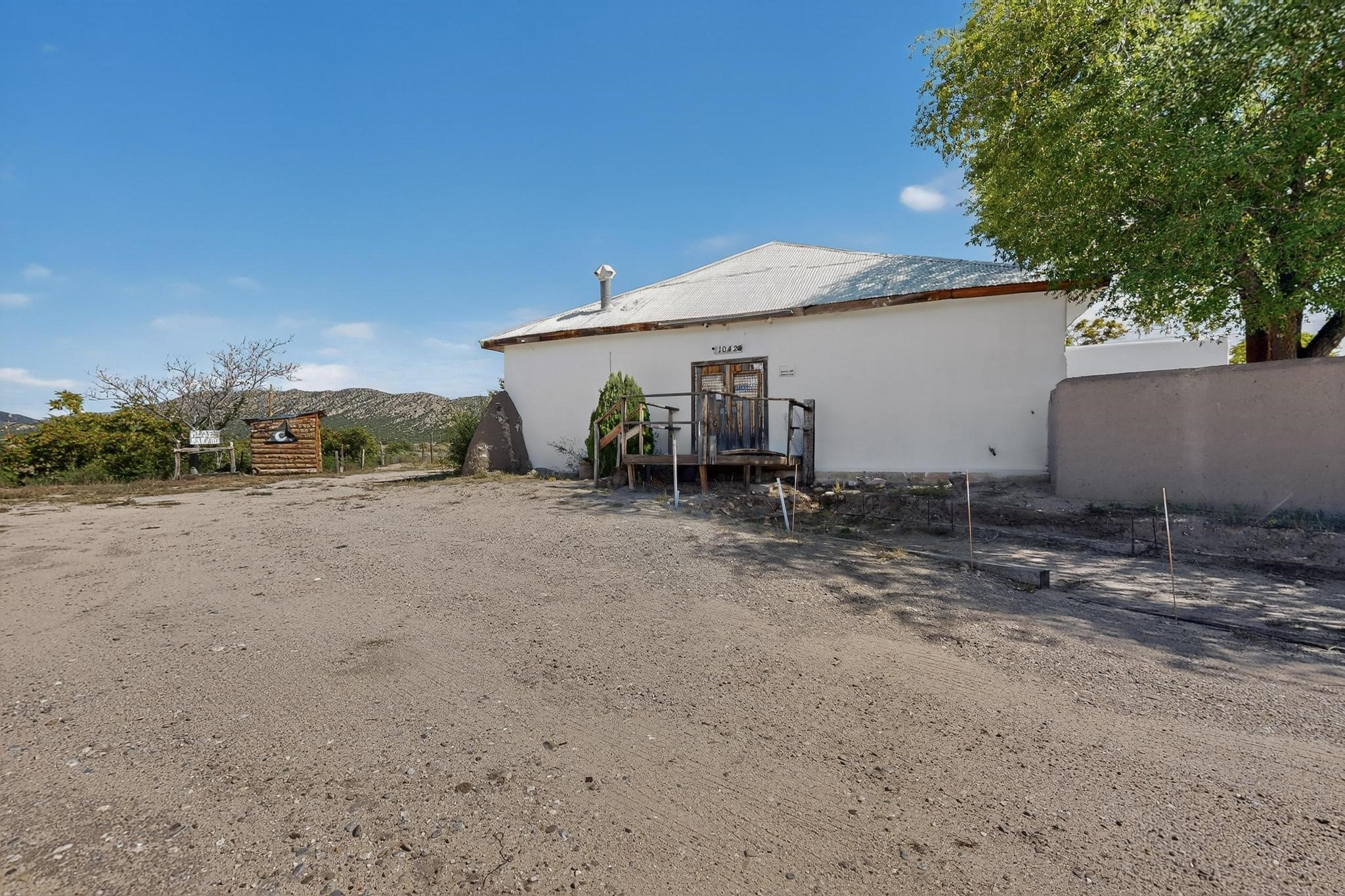 1042 County Rd 41