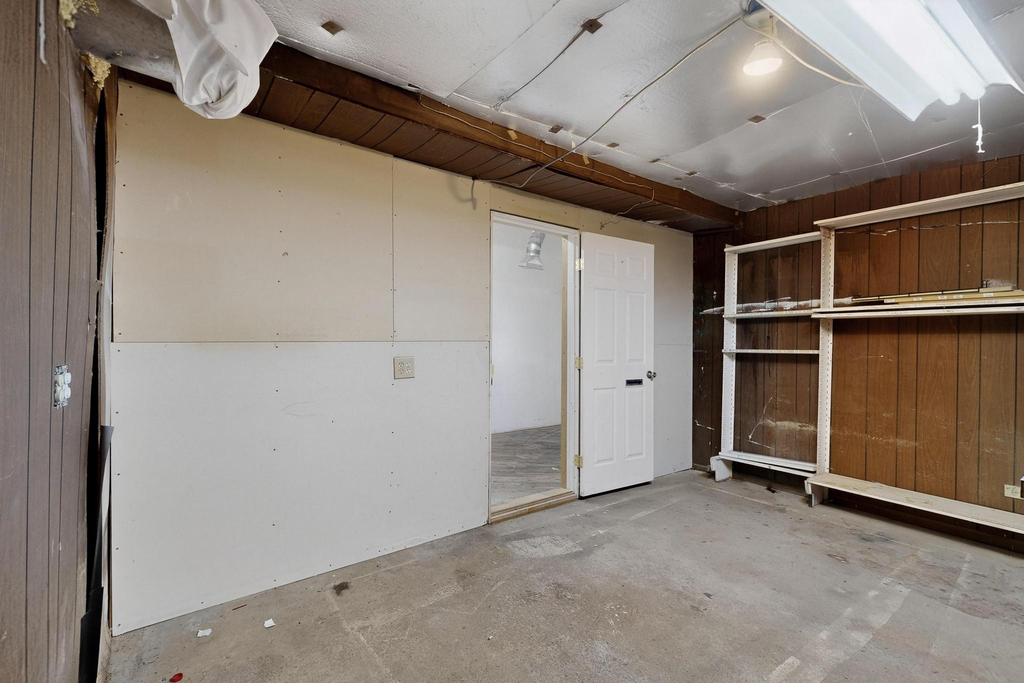 1042 County Rd 41