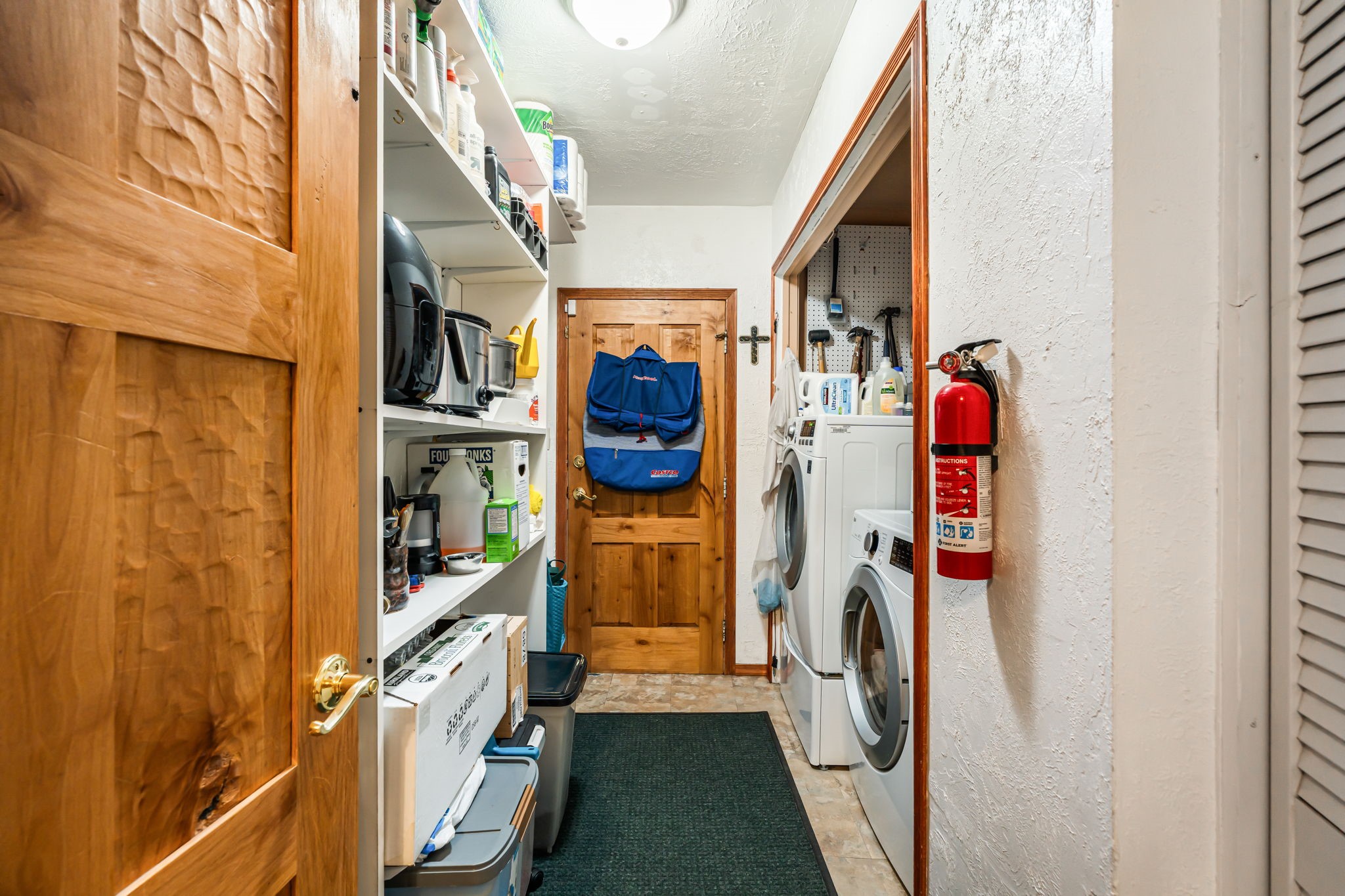 3312 Avenida Del Oro