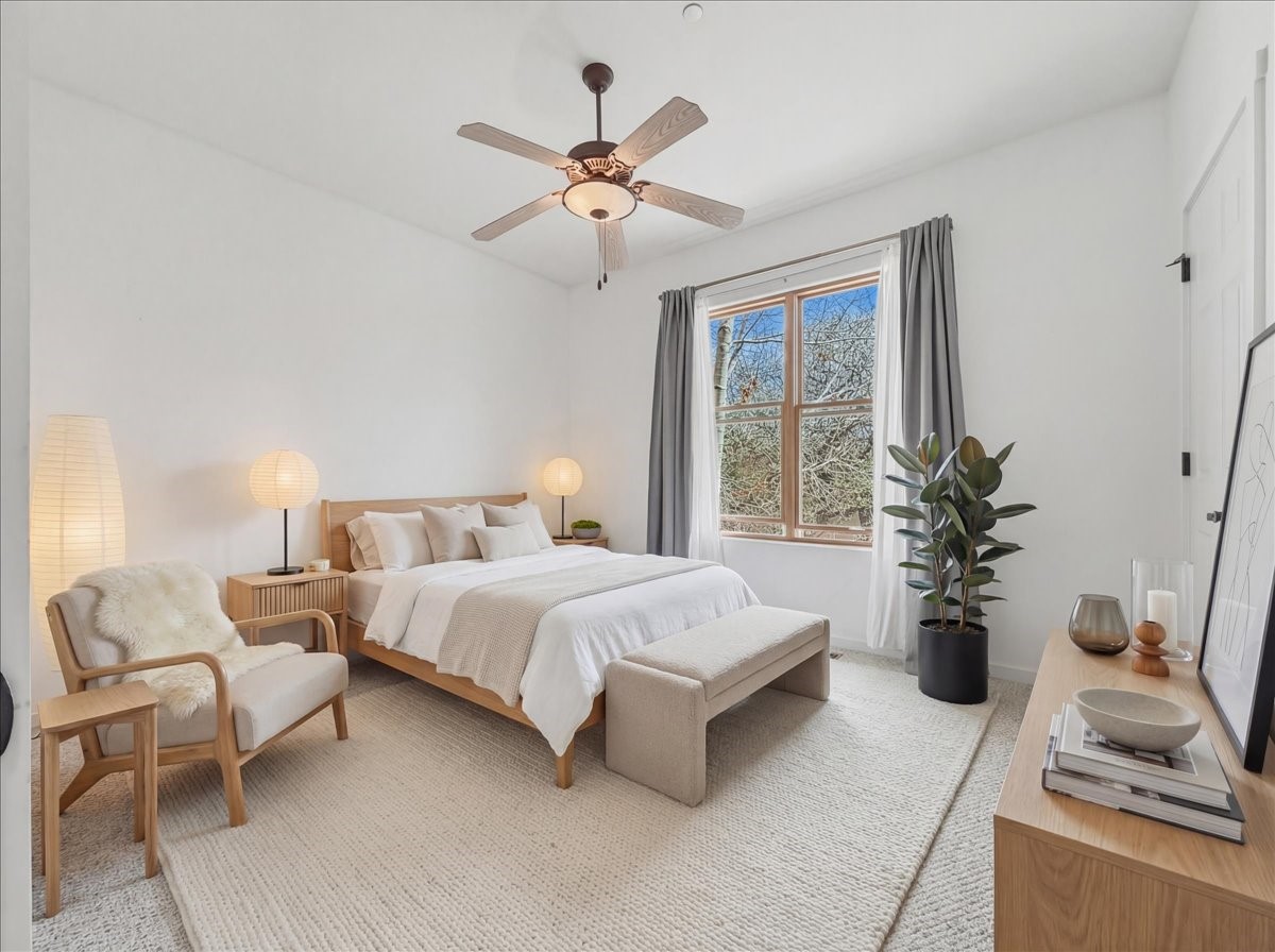 601 San Mateo 200
