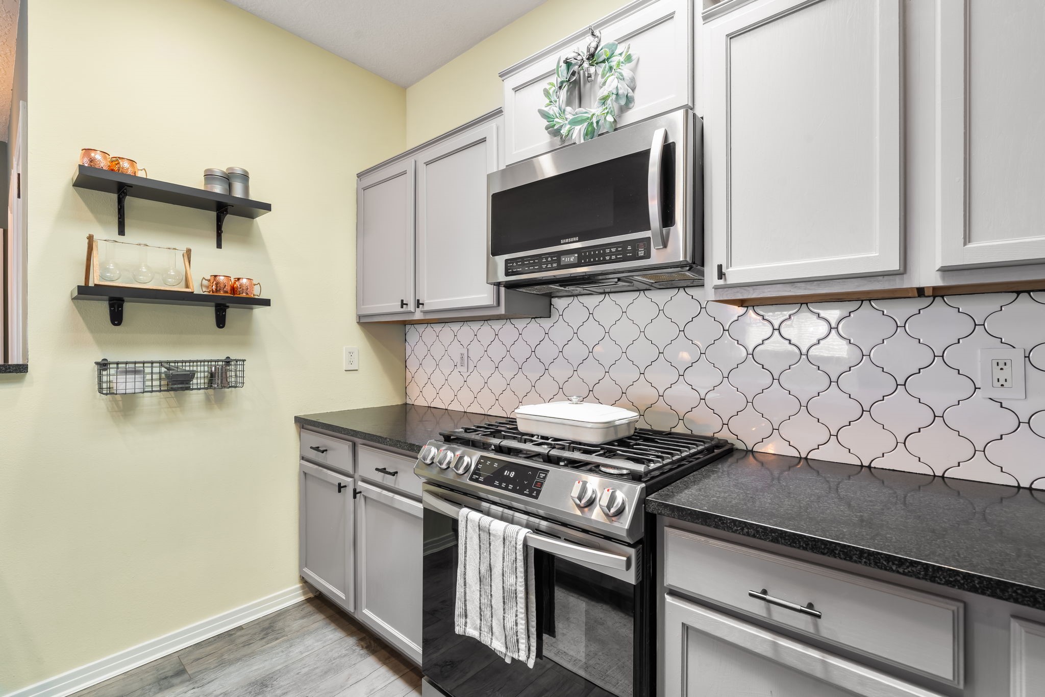 4453 Contenta Ridge