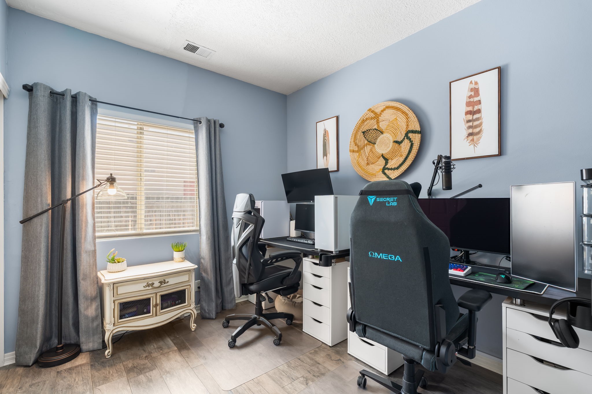 4453 Contenta Ridge