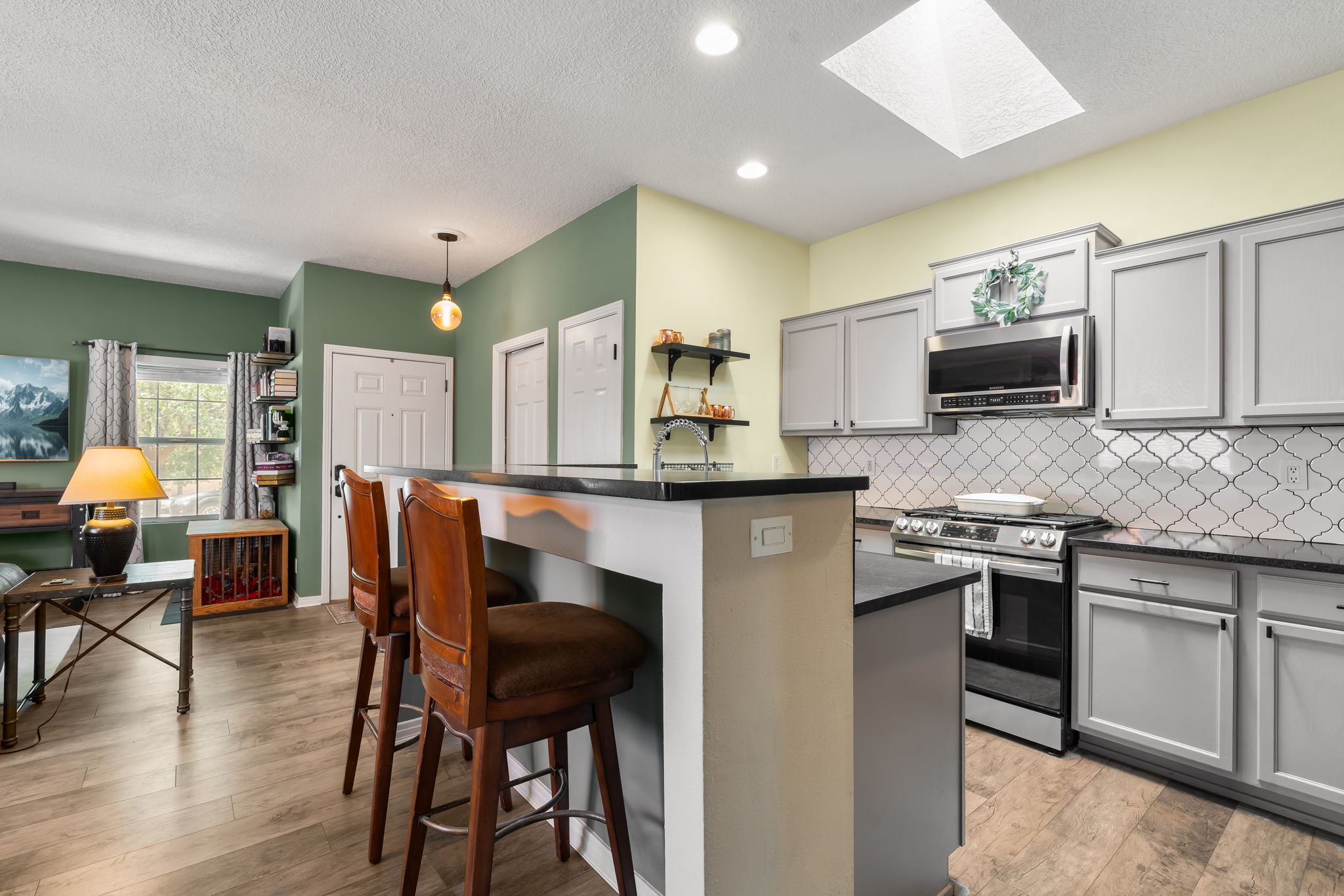 4453 Contenta Ridge