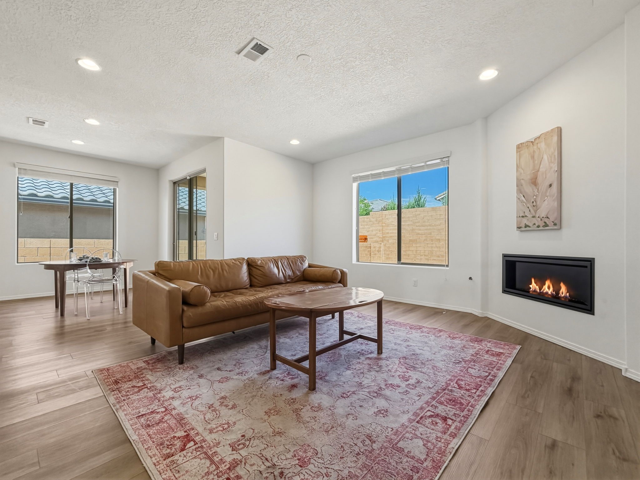 25 Wirecrest Lane