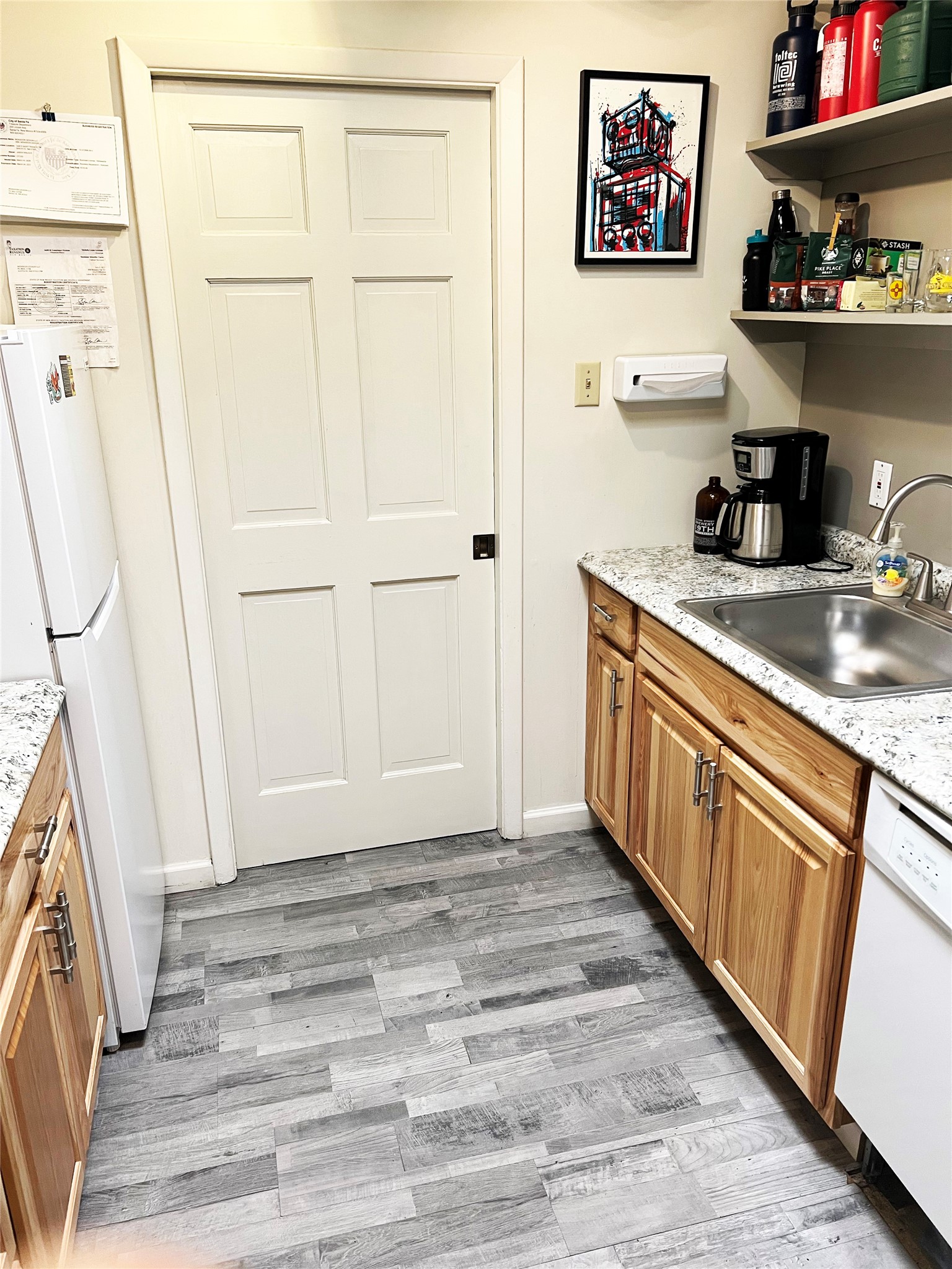 1456 S Saint Francis