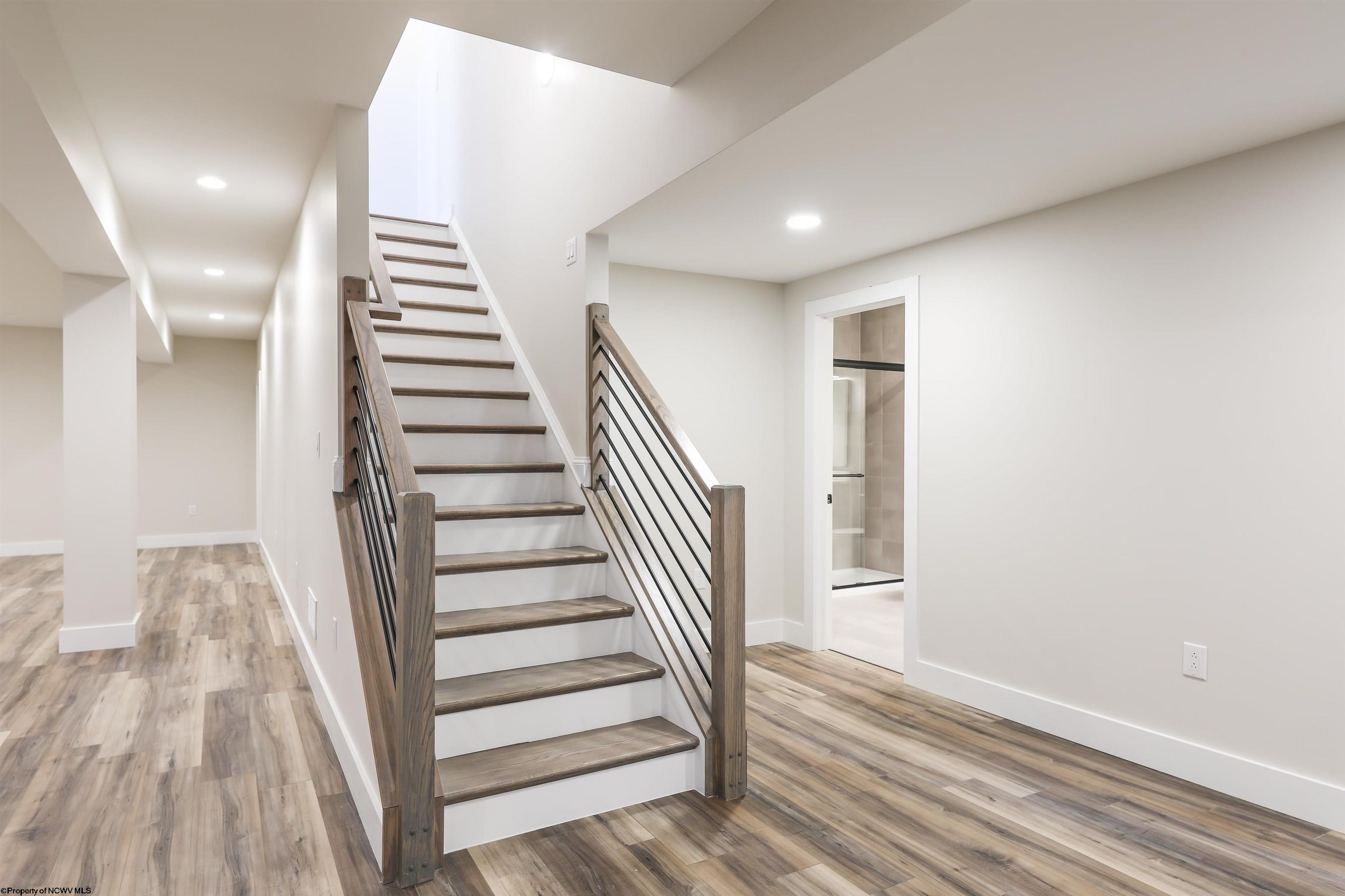68 Hidden Brook Circle