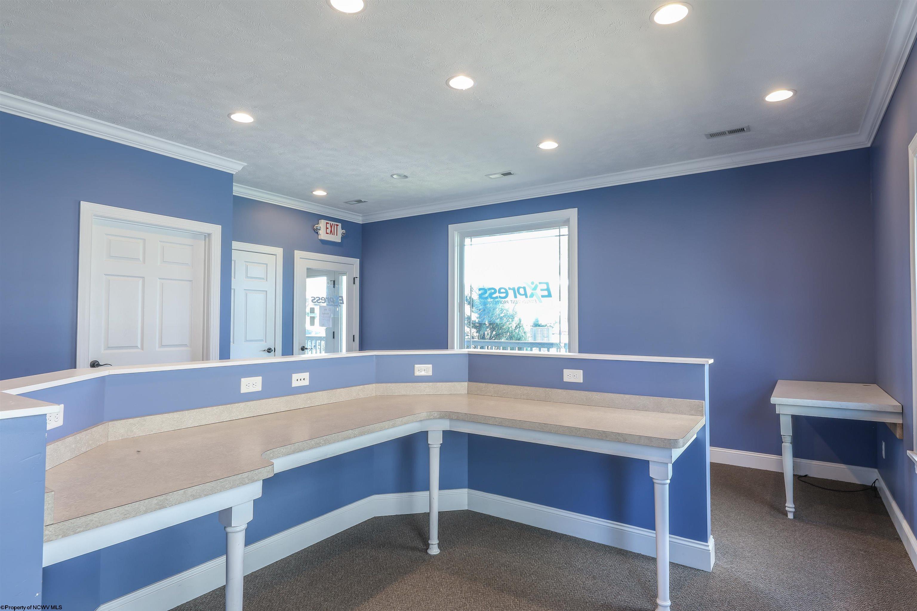 3000 Coombs Farm Road