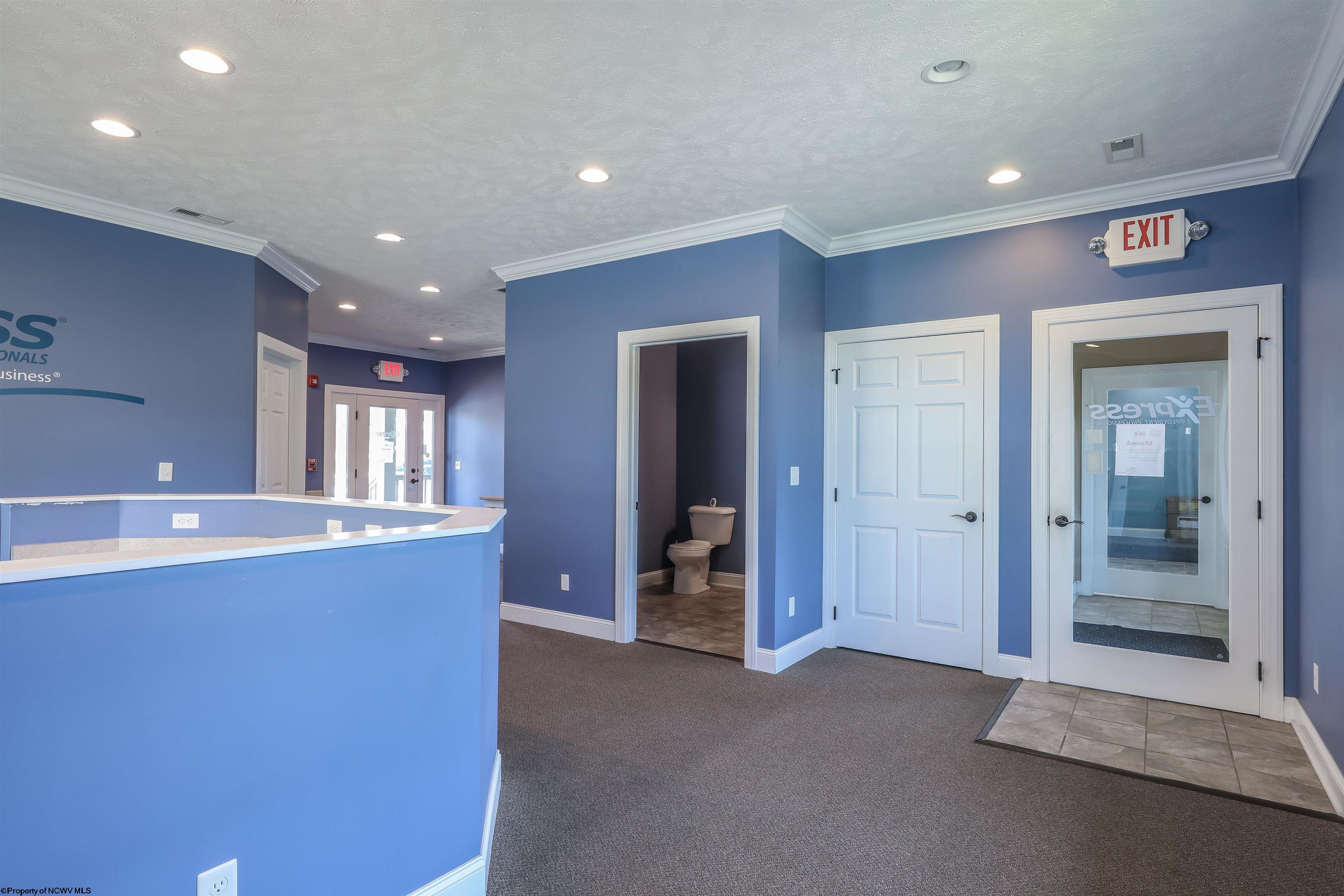 3000 Coombs Farm Road