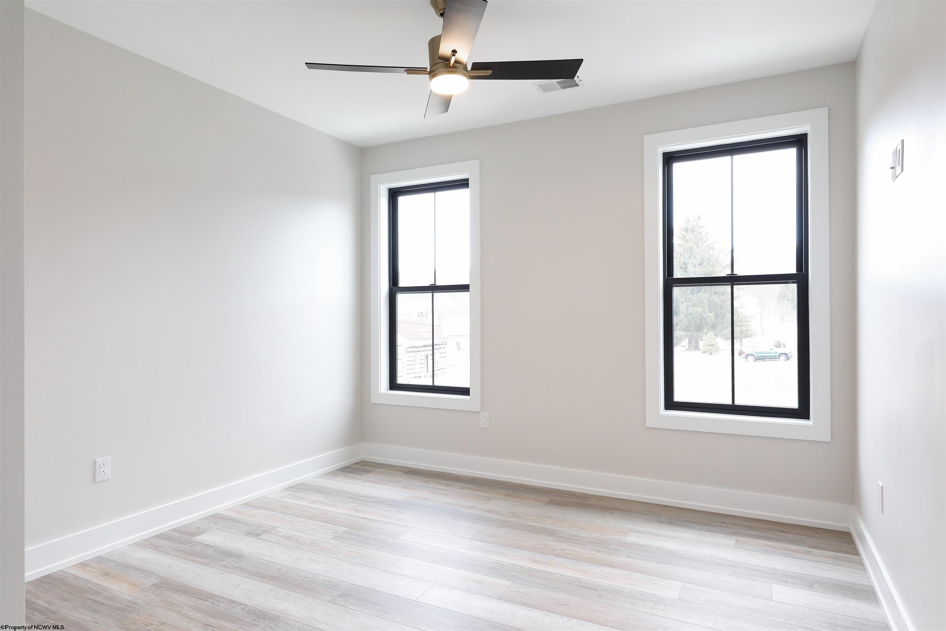 20 Reyes Lane