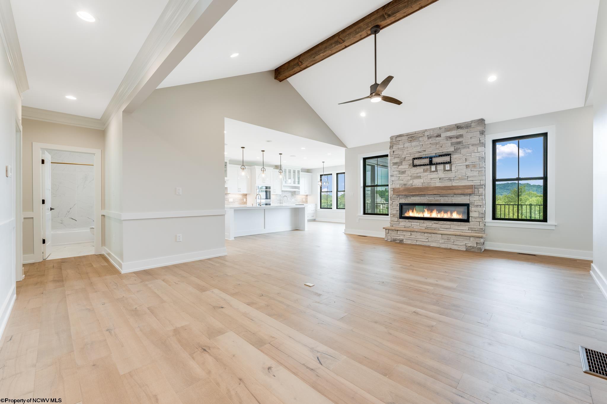 124 Rockwell Court