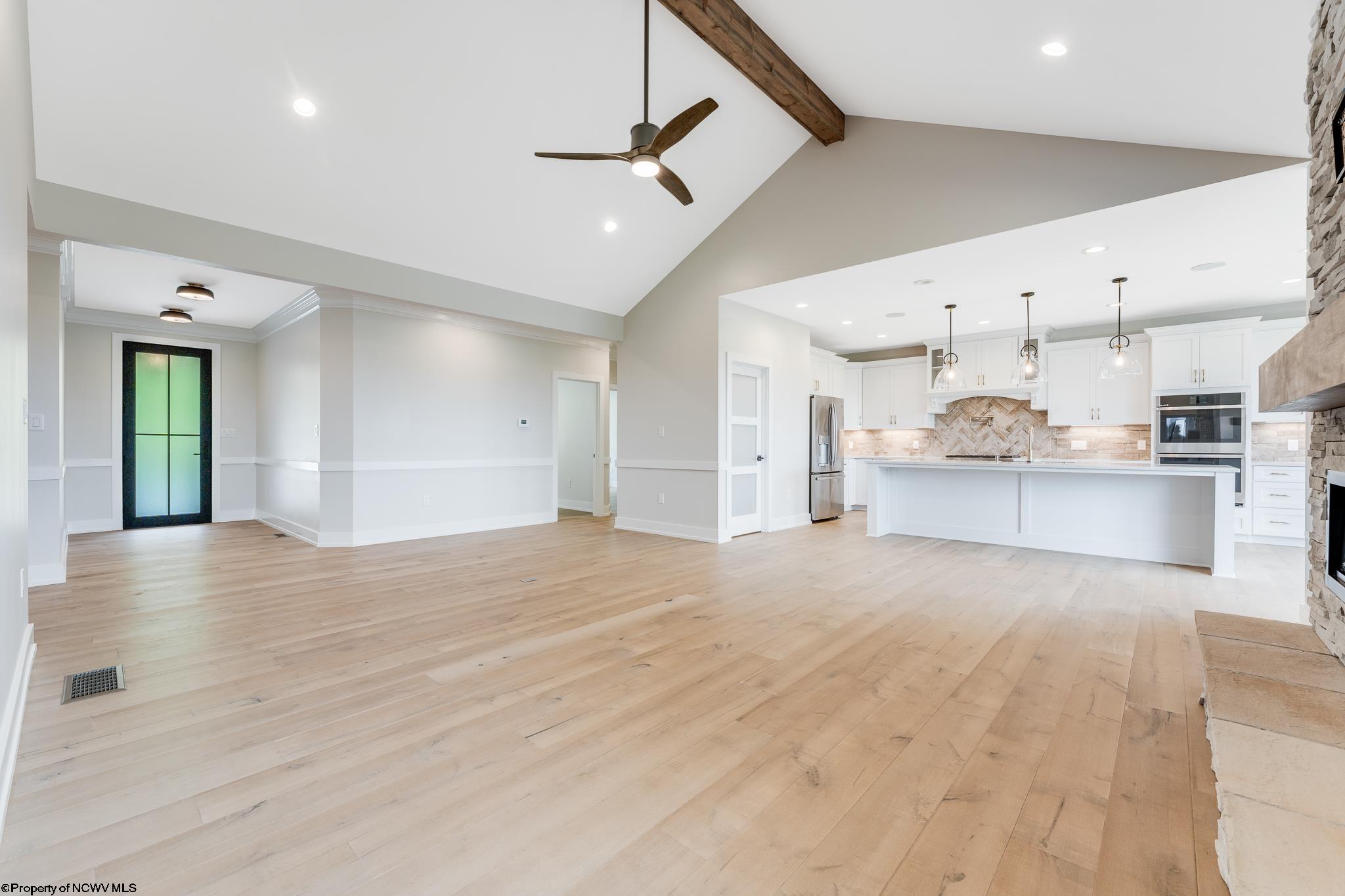 124 Rockwell Court
