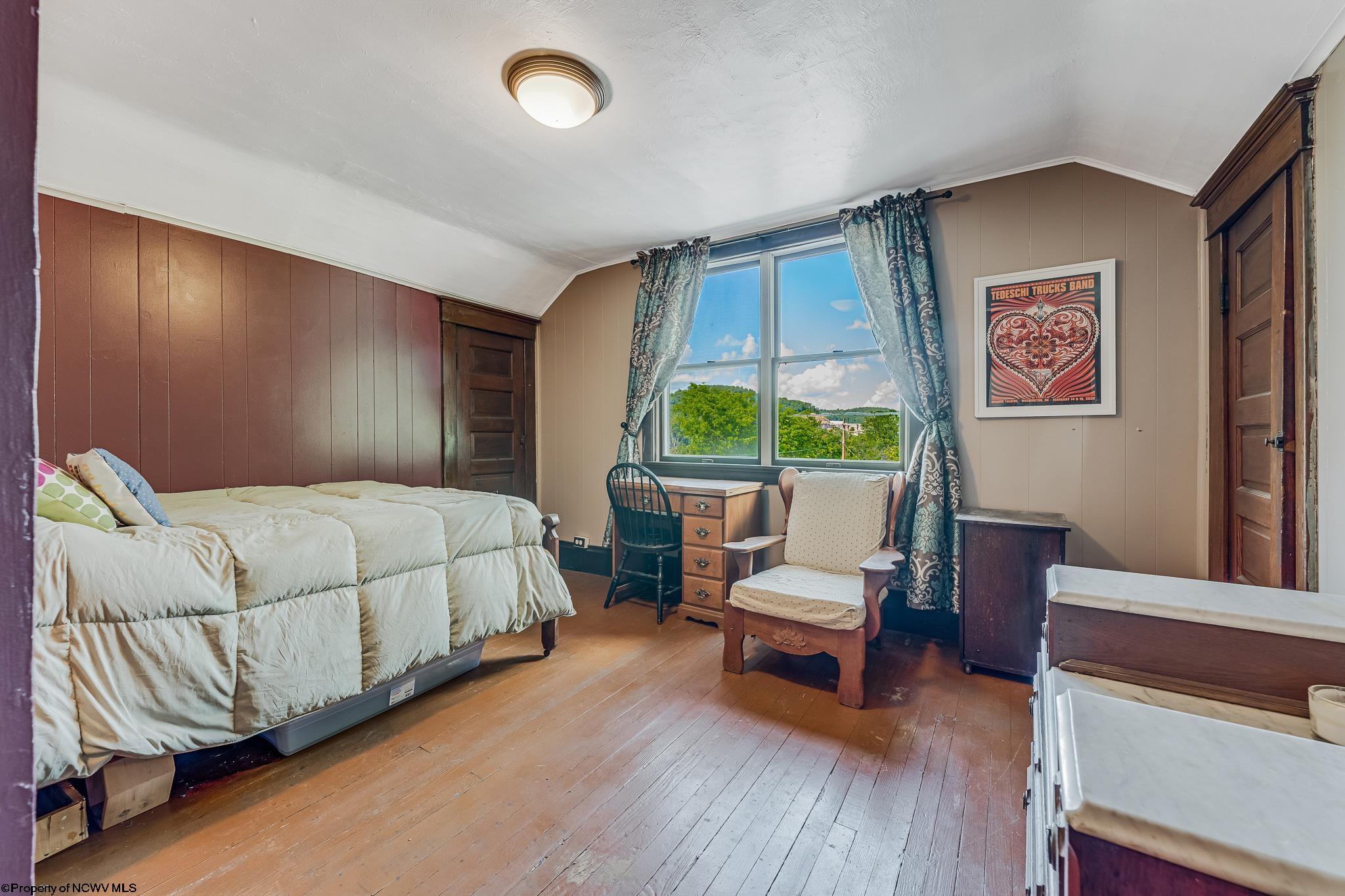 362 Pleasant Hill Avenue