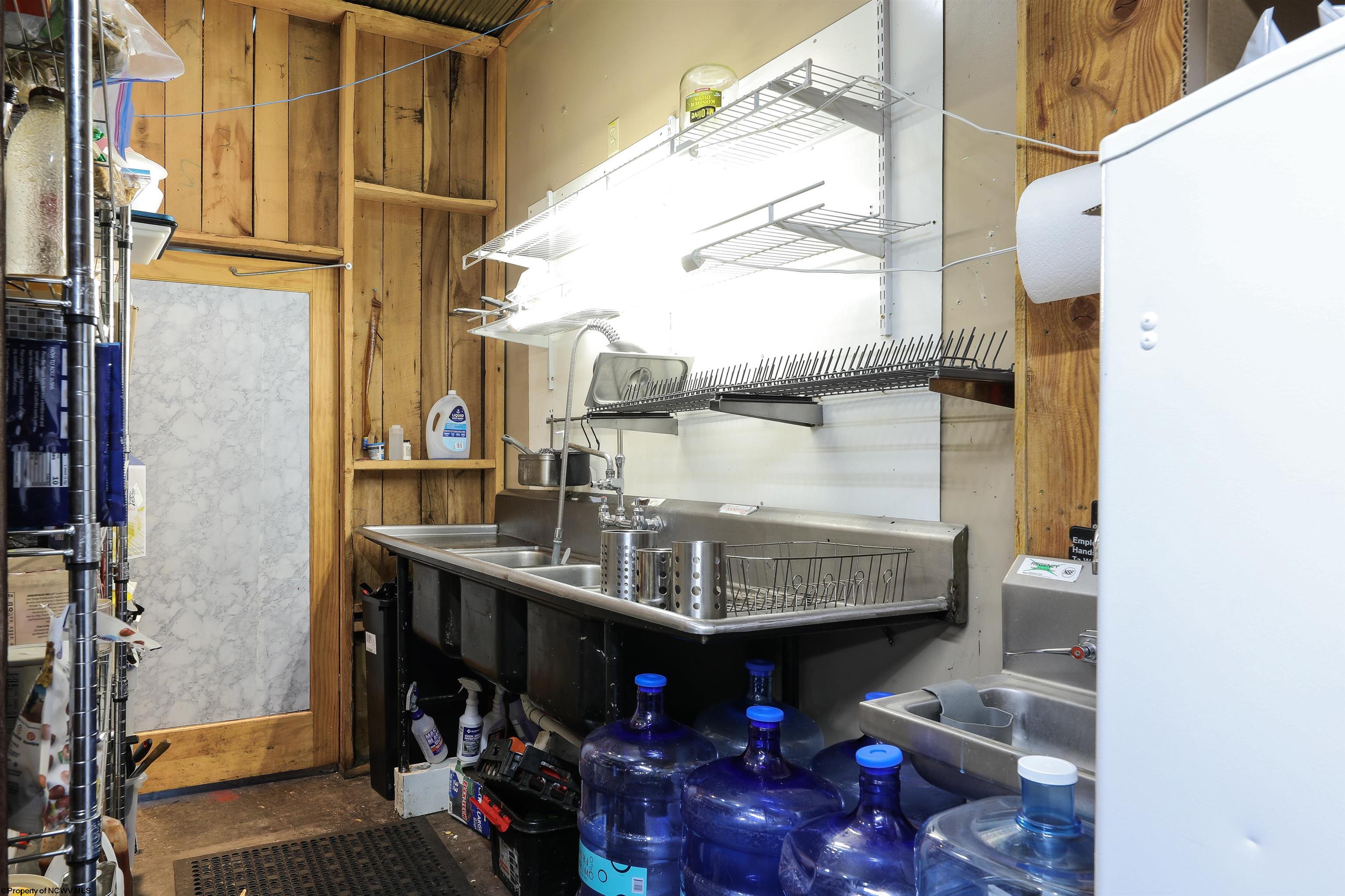 16454 Appalachian Highway