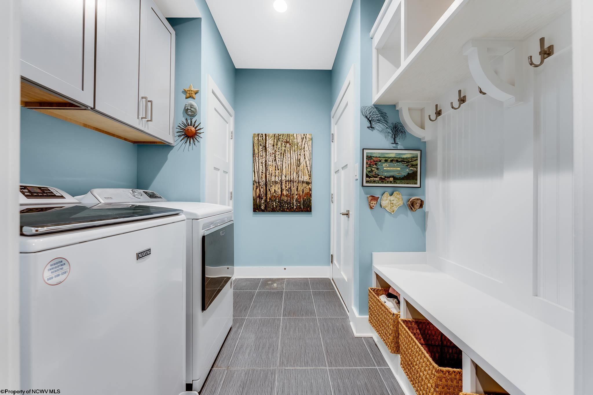 64 Hidden Brook Circle