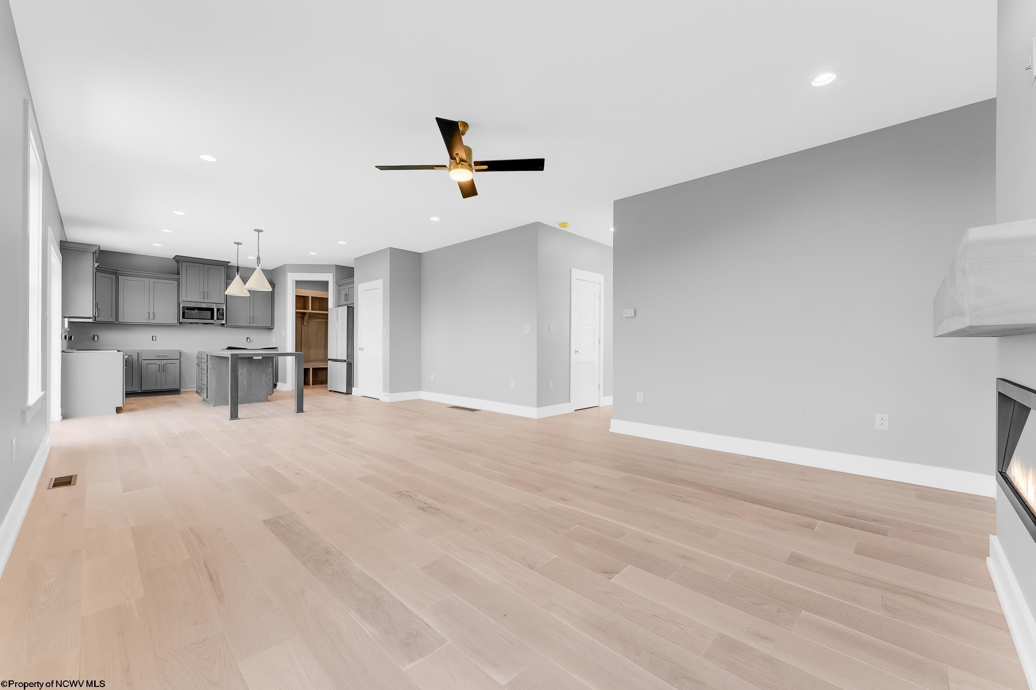 49 Summers Ridge Road