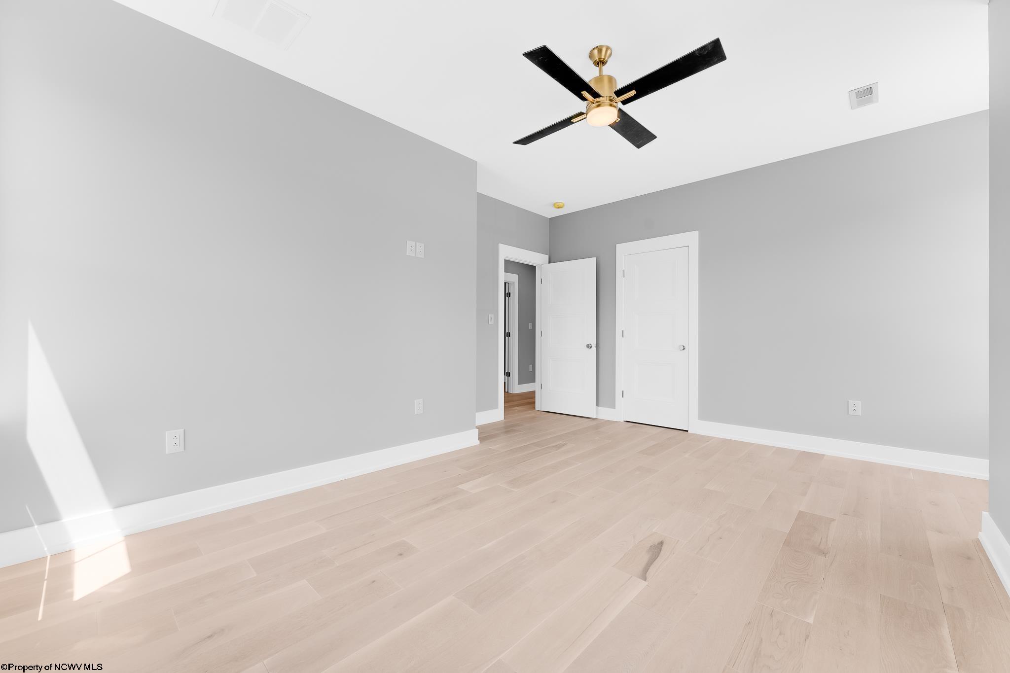 49 Summers Ridge Road