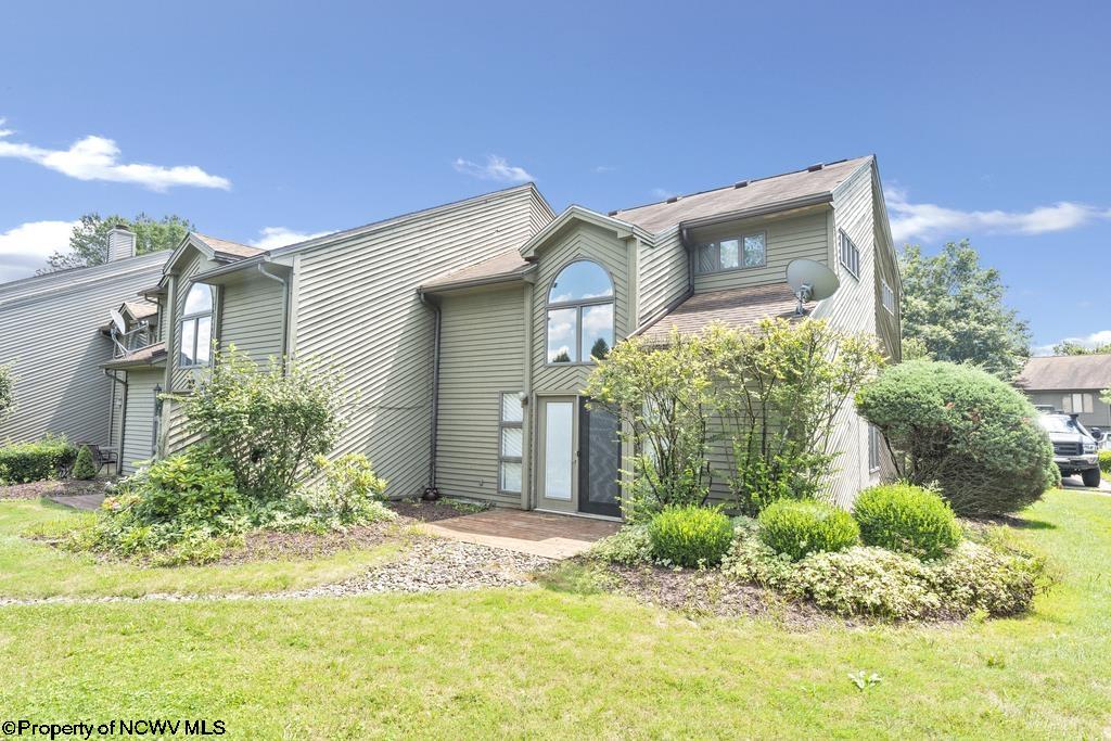 1028 Greystone Circle