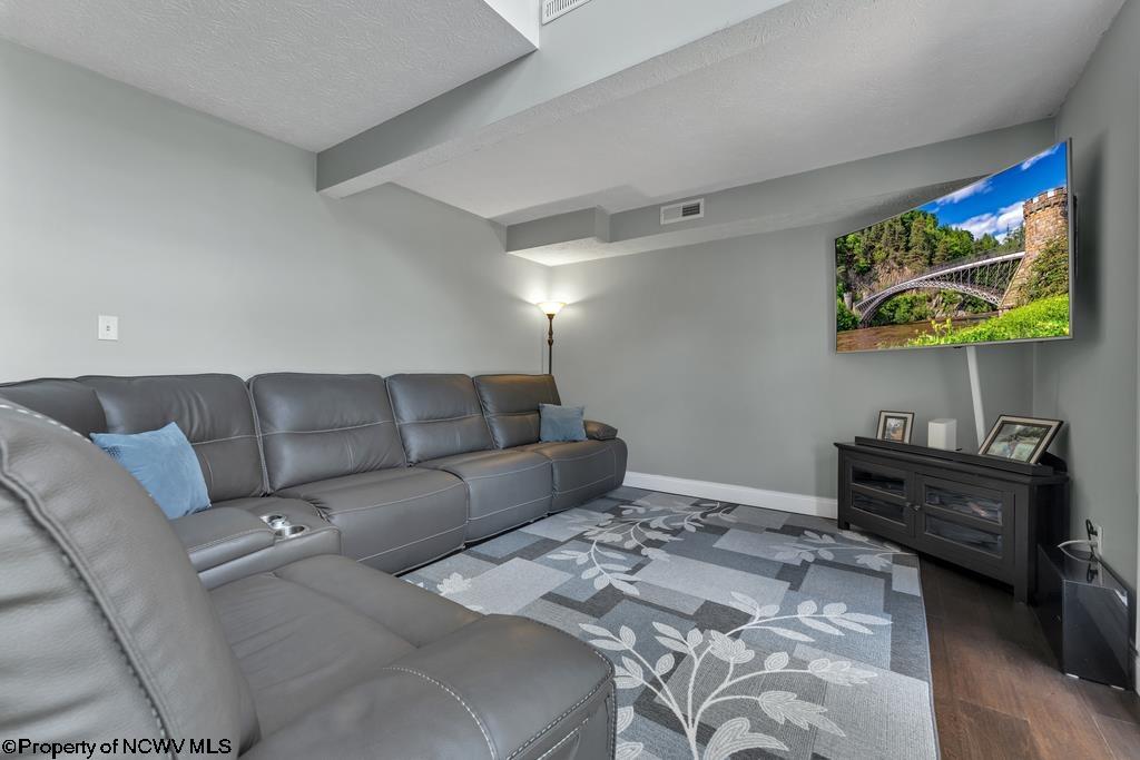 1028 Greystone Circle