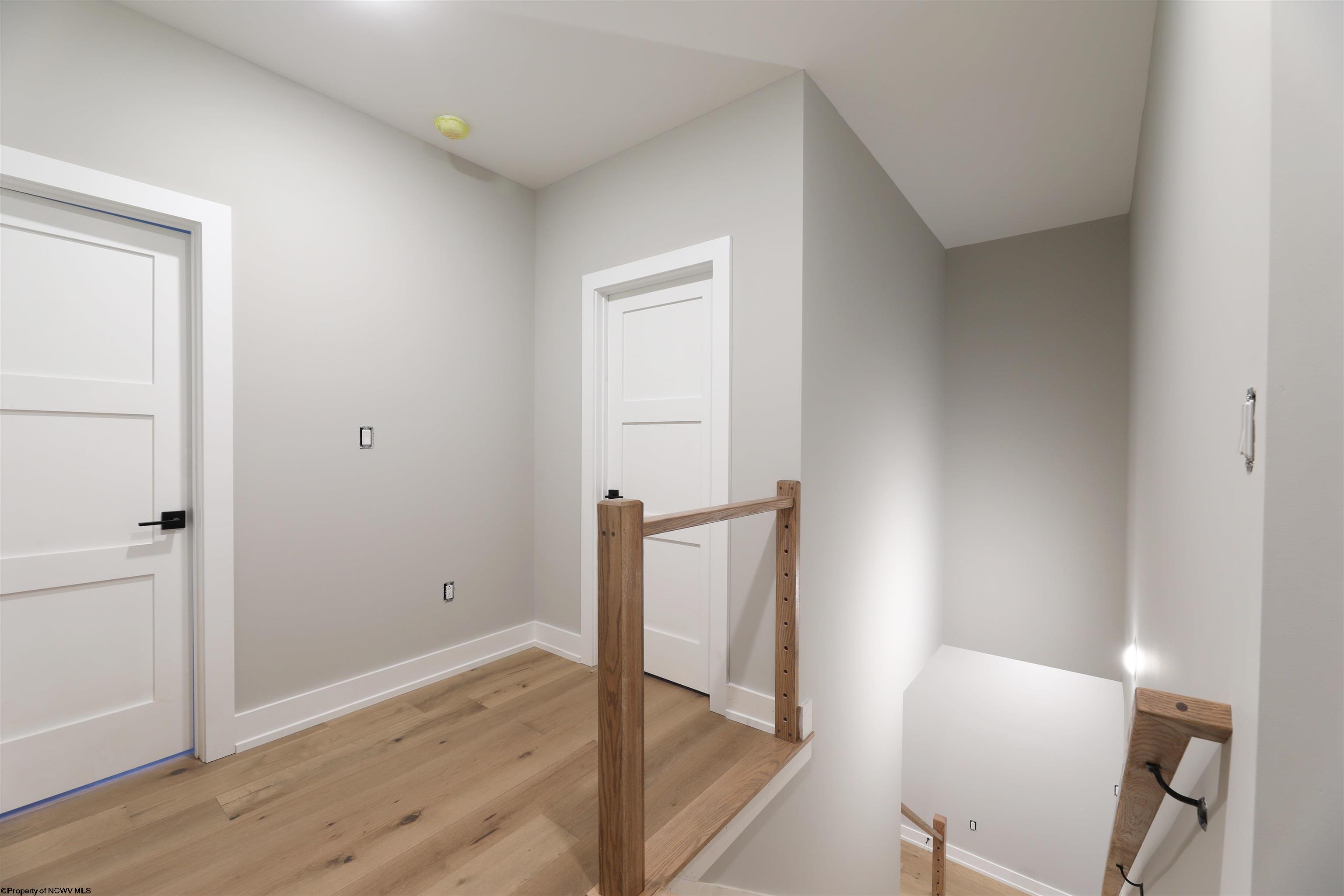 1639 Van Voorhis Road