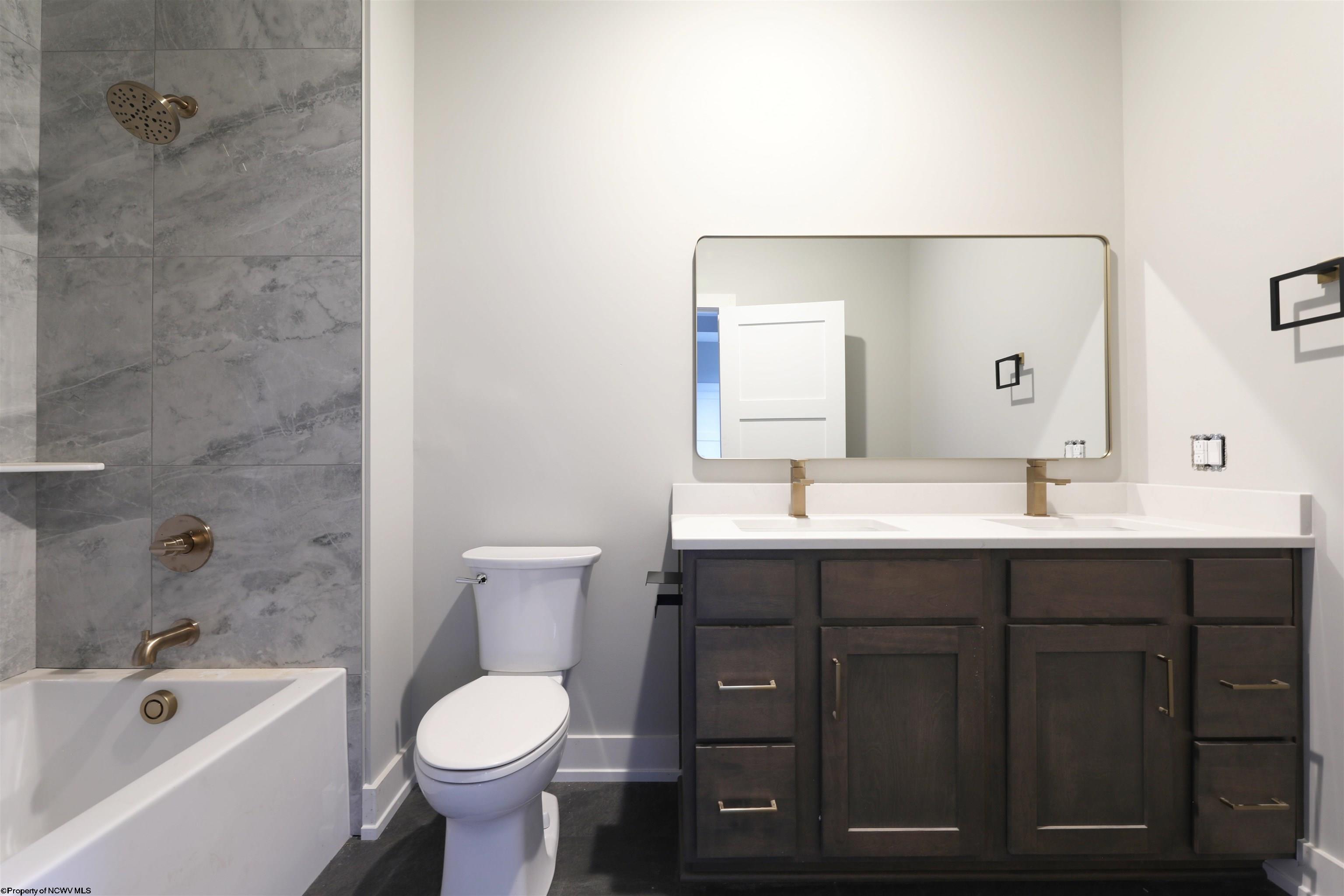 1641 Van Voorhis Road