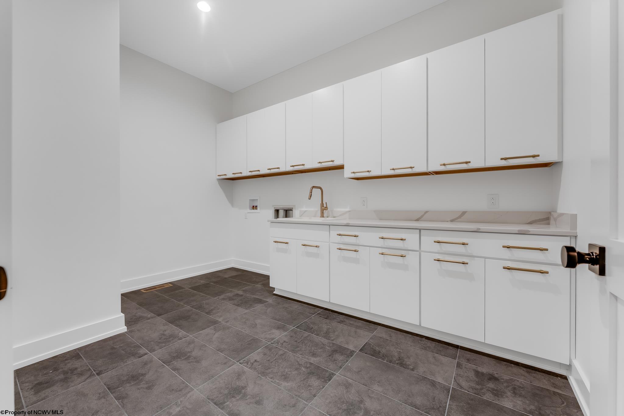 178 Bo Drive, Morgantown