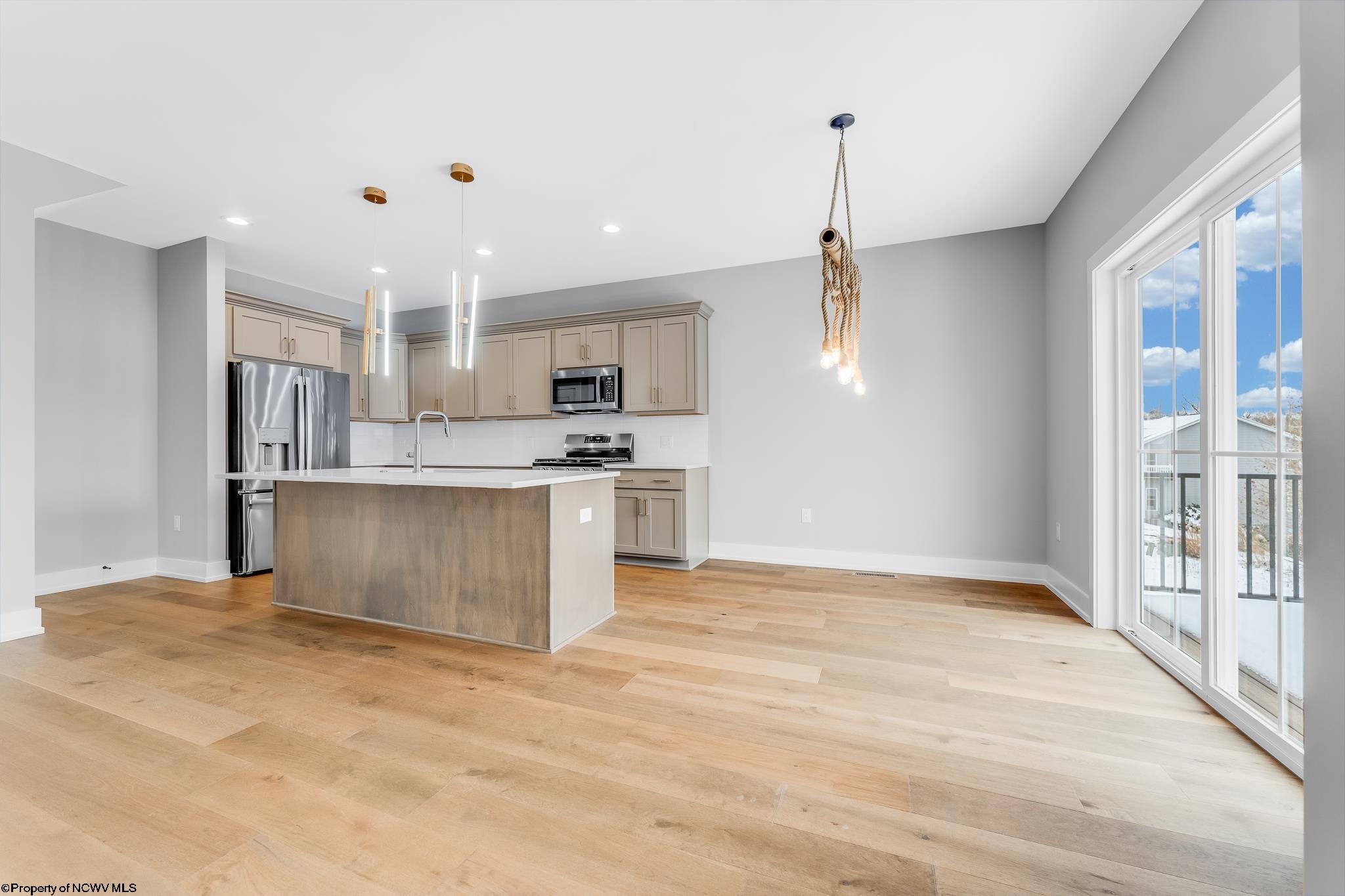 1645 Van Voorhis Road