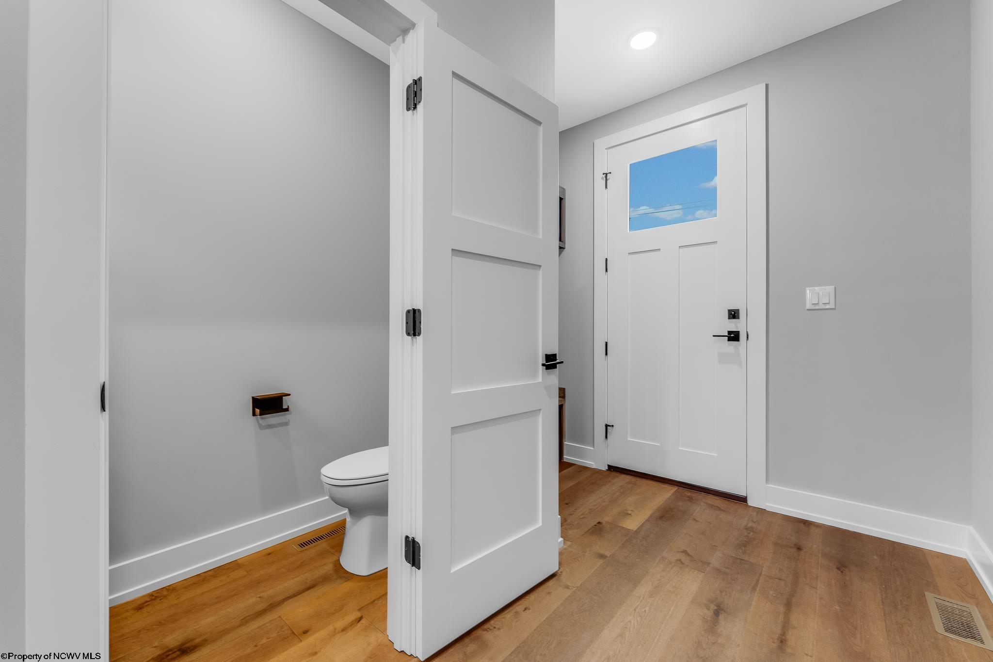 1645 Van Voorhis Road