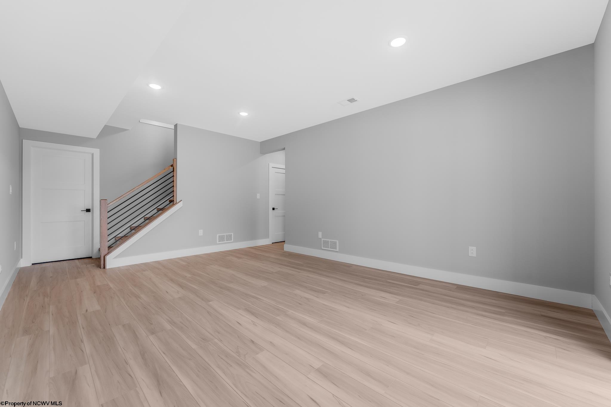 1647 Van Voorhis Road