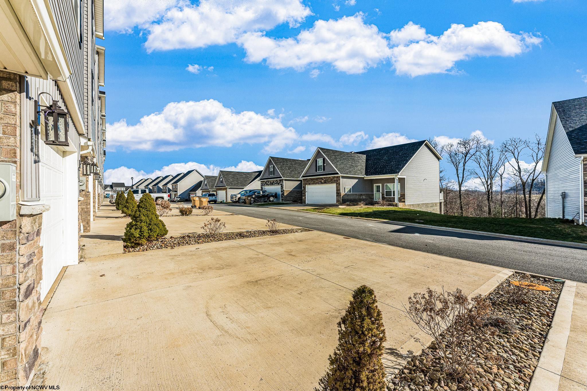 2044 Mountain Ash Lane