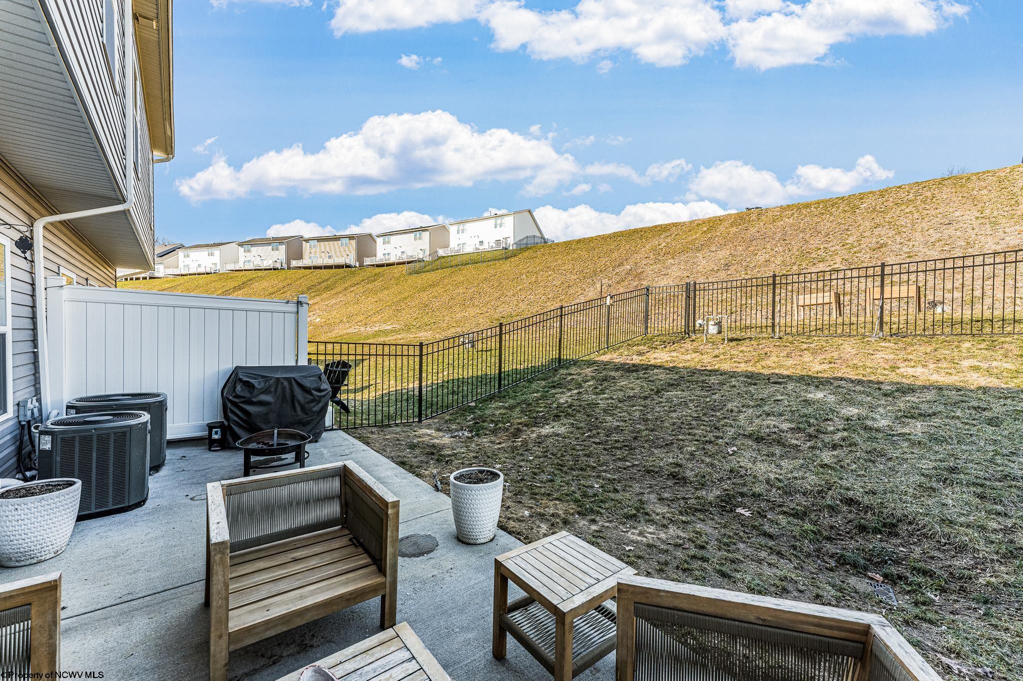 2044 Mountain Ash Lane