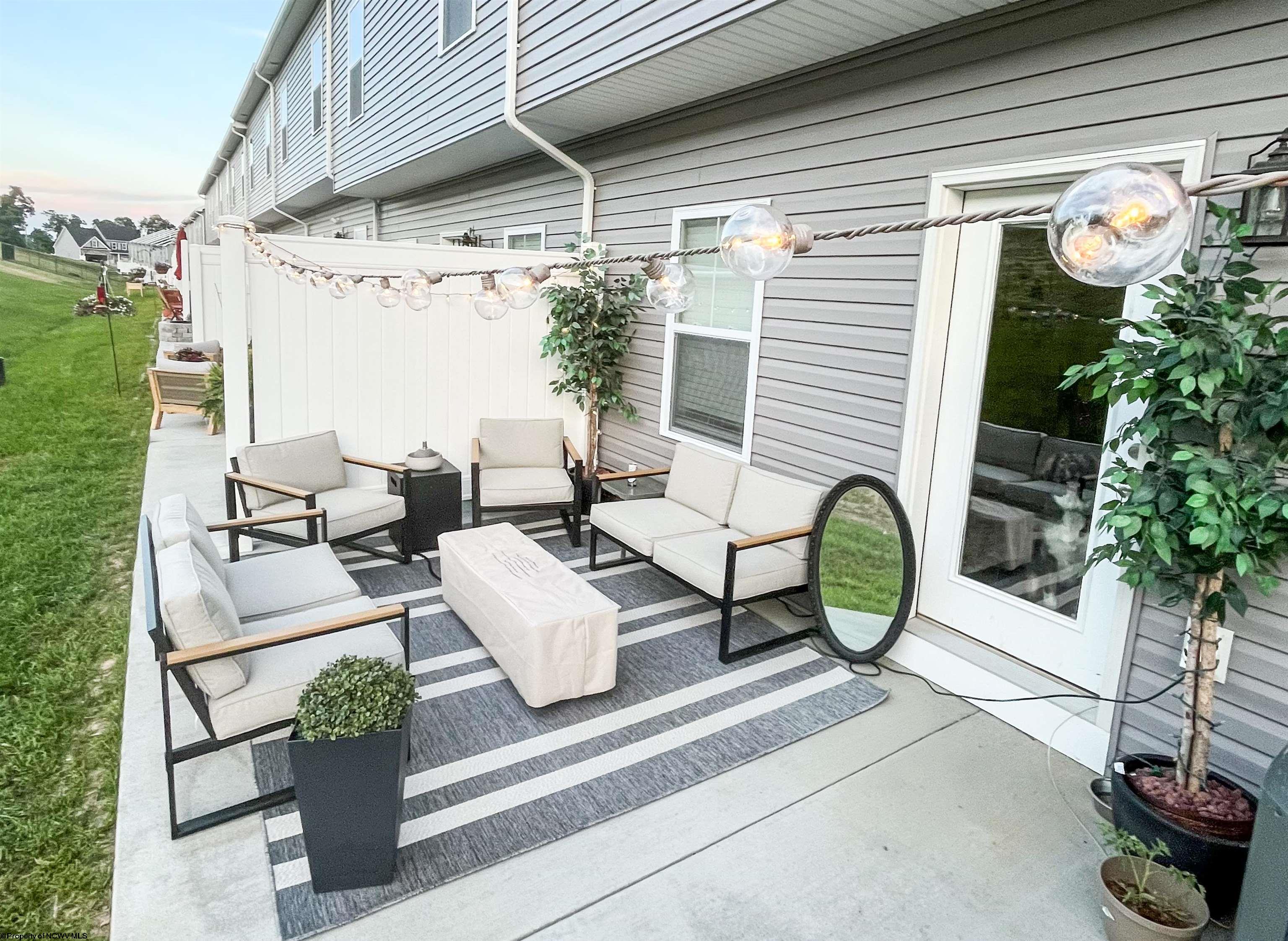 2046 Mountain Ash Lane