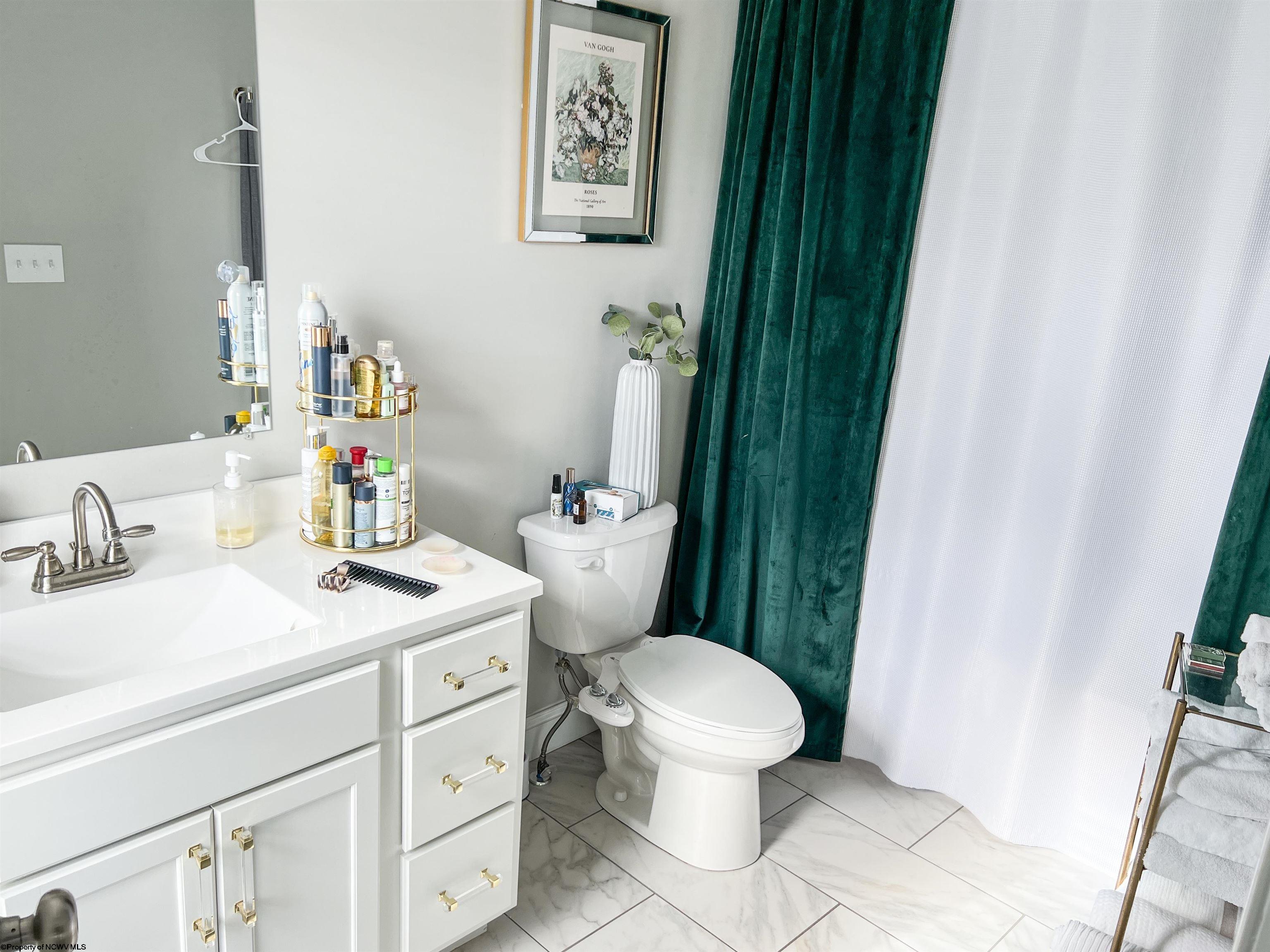 2046 Mountain Ash Lane